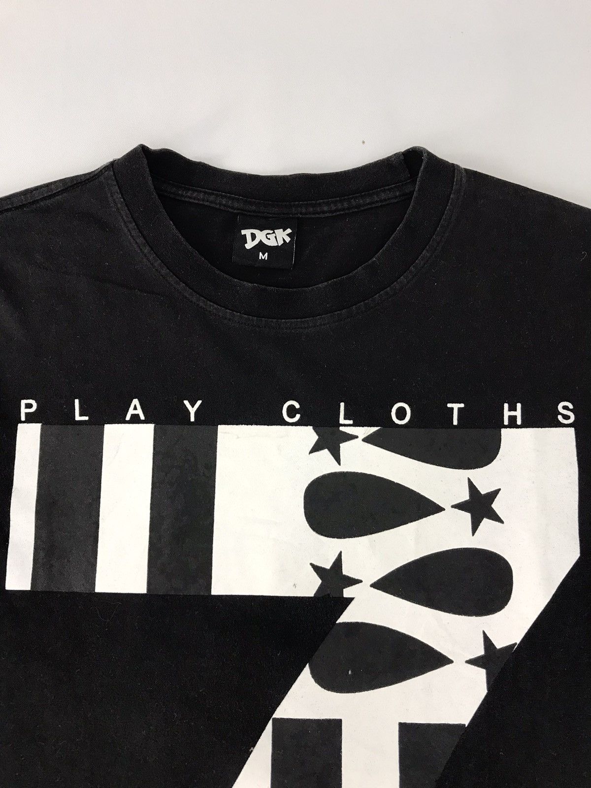 DGK Vtg Dgk Big Logo Play Cloths Design Tee Size US S / EU 44-46 / 1 - 4 Thumbnail