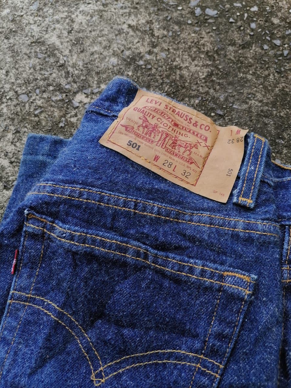 Levi's × Levi's Vintage Clothing Levi's Strauss 501 Fly Button Nice Design Denim Jeans Size US 28 / EU 44 - 11 Thumbnail