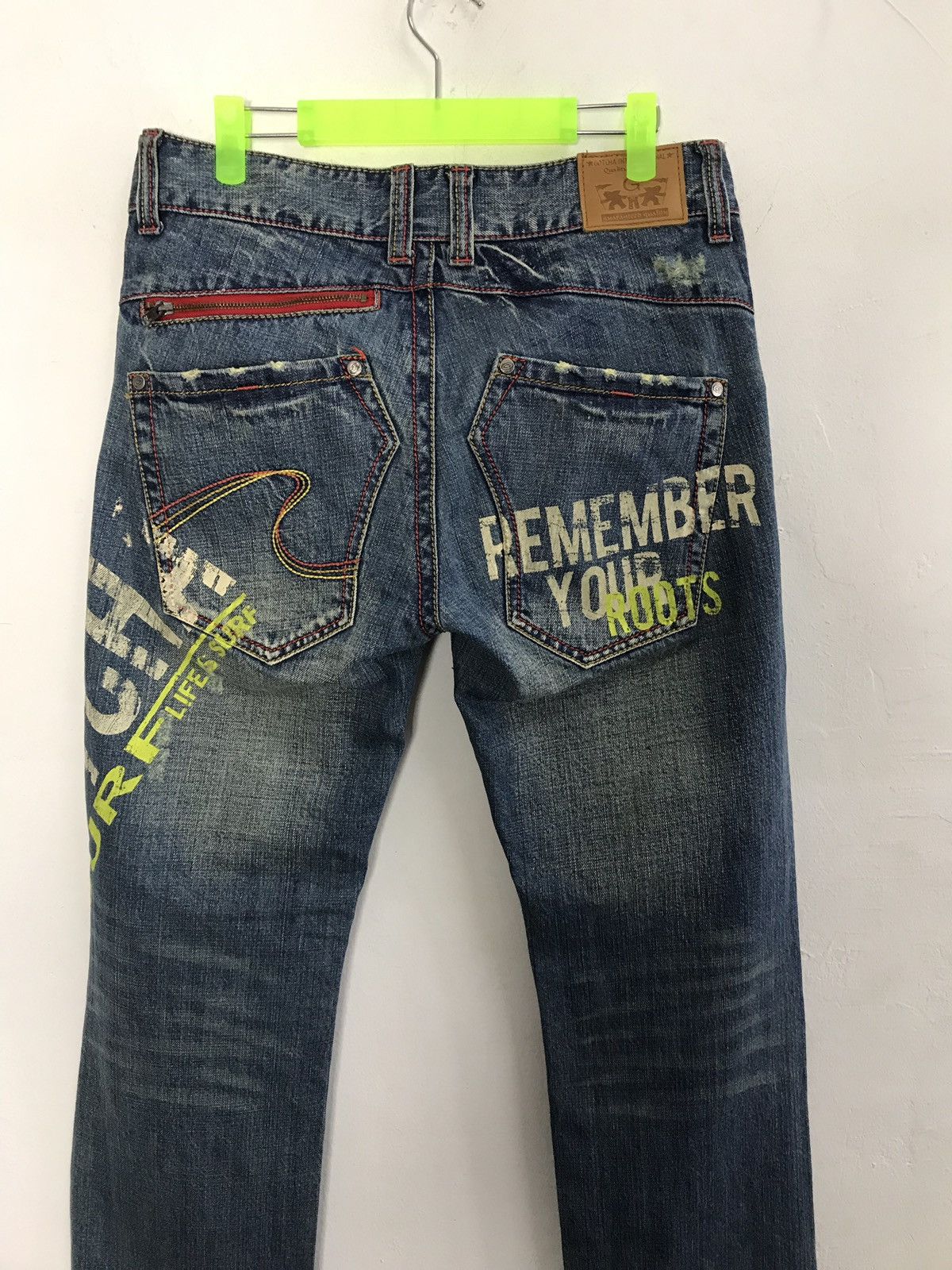 Japanese Brand Vintage Gotcha Surf Printed Denim Jeans Tear Style Size US 32 / EU 48 - 10 Thumbnail