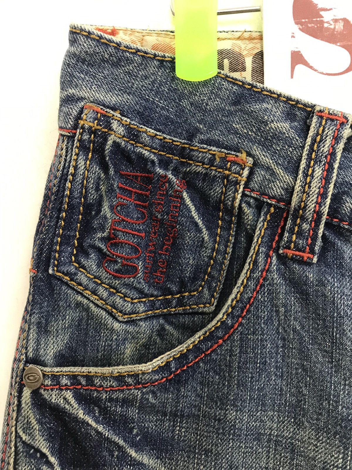Japanese Brand Vintage Gotcha Surf Printed Denim Jeans Tear Style Size US 32 / EU 48 - 8 Thumbnail