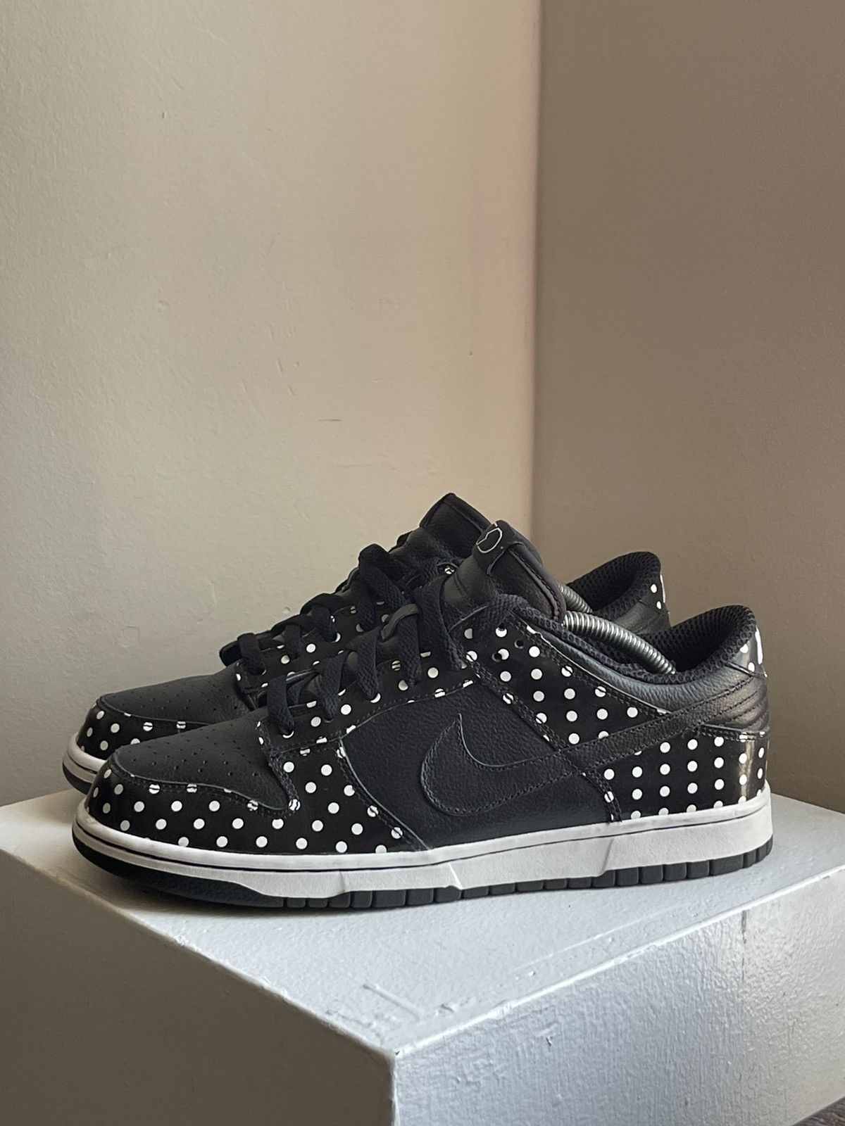 Fragment Design 2006 Fragment X Nike Dunk PRB Polka Dot Size US 9 / EU 42 - 2 Thumbnail