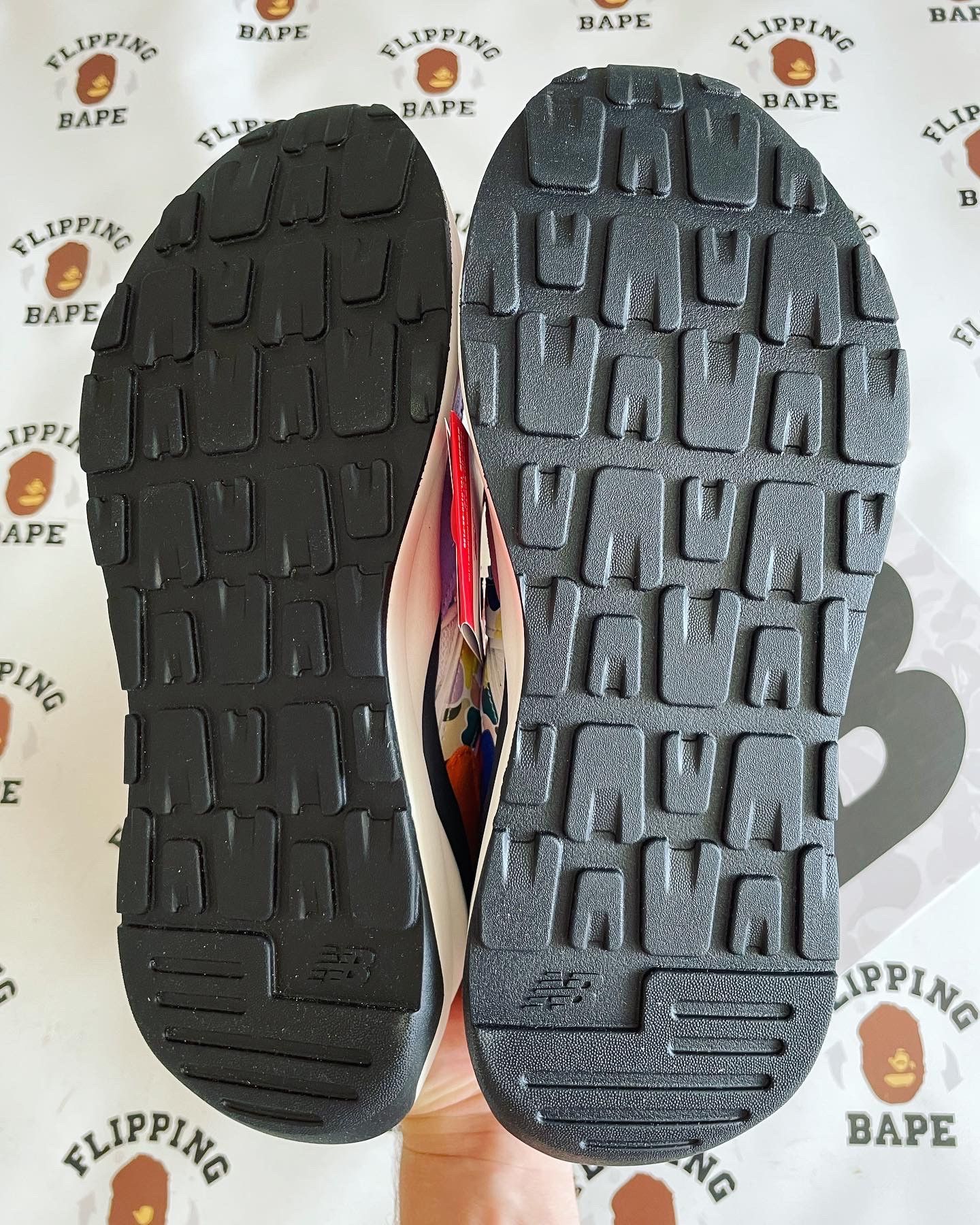 Bape × New Balance BAPE X NEW BALANCE 5740 Size US 9.5 / EU 42-43 - 5 Thumbnail