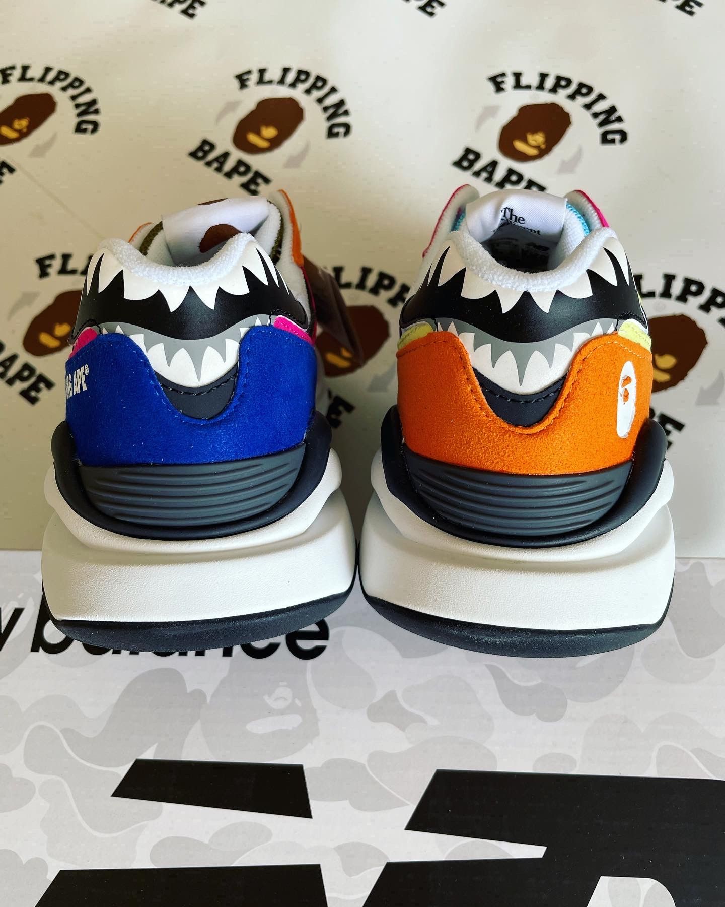 Bape × New Balance BAPE X NEW BALANCE 5740 Size US 9.5 / EU 42-43 - 4 Thumbnail