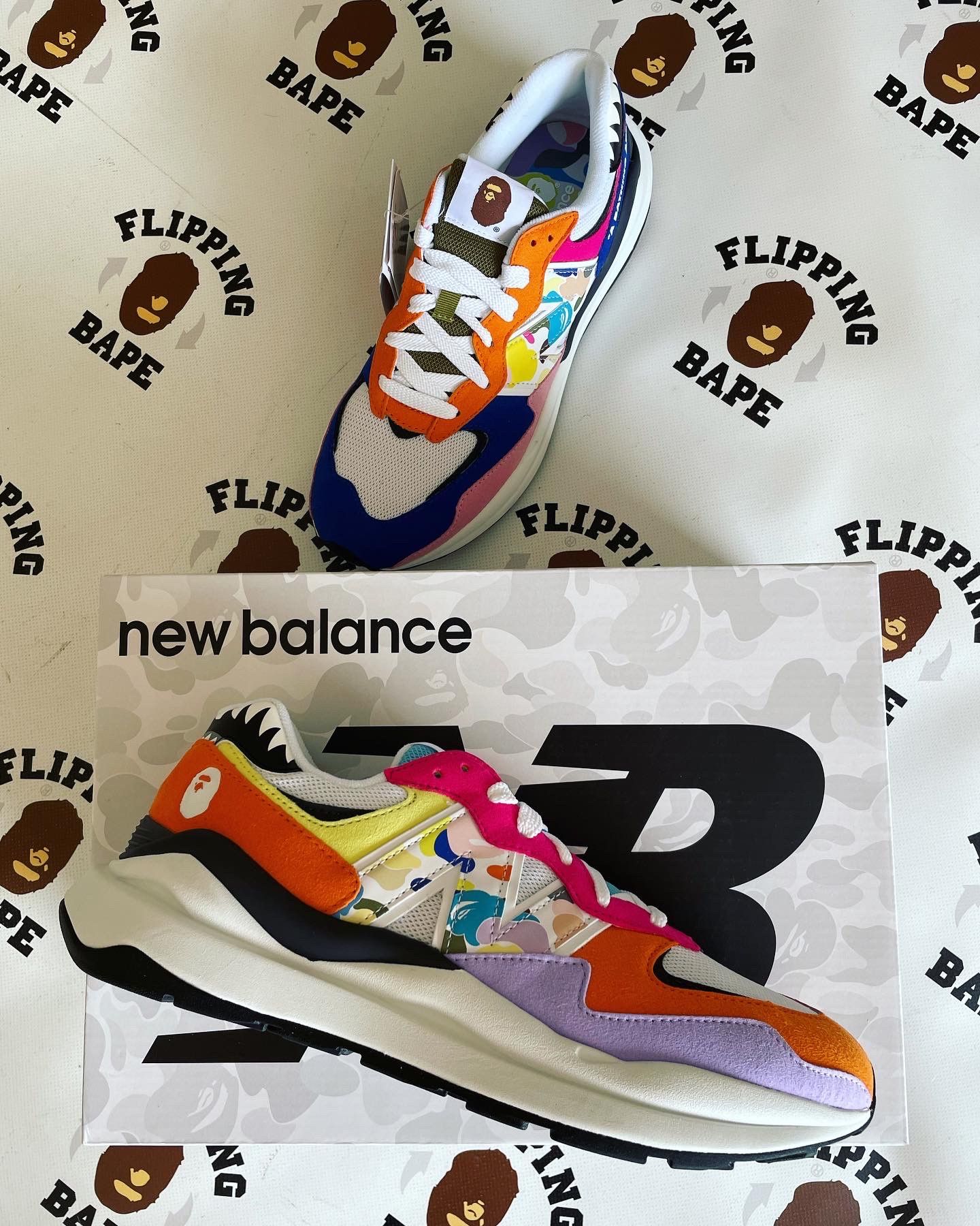 Bape × New Balance BAPE X NEW BALANCE 5740 Size US 9.5 / EU 42-43 - 2 Thumbnail