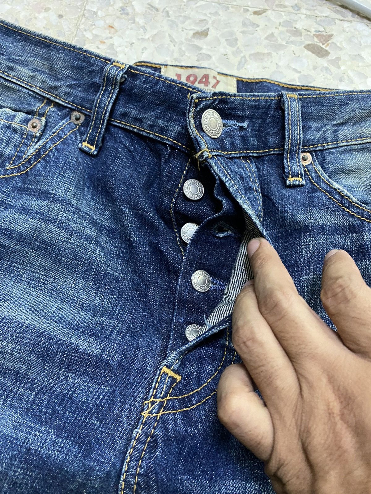 Levi's × Levi's Vintage Clothing Vintage Levi’s 501 Jeans Distressted Design Rare Size US 30 / EU 46 - 8 Thumbnail