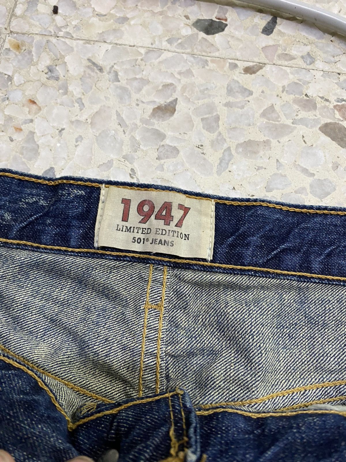 Levi's × Levi's Vintage Clothing Vintage Levi’s 501 Jeans Distressted Design Rare Size US 30 / EU 46 - 7 Thumbnail