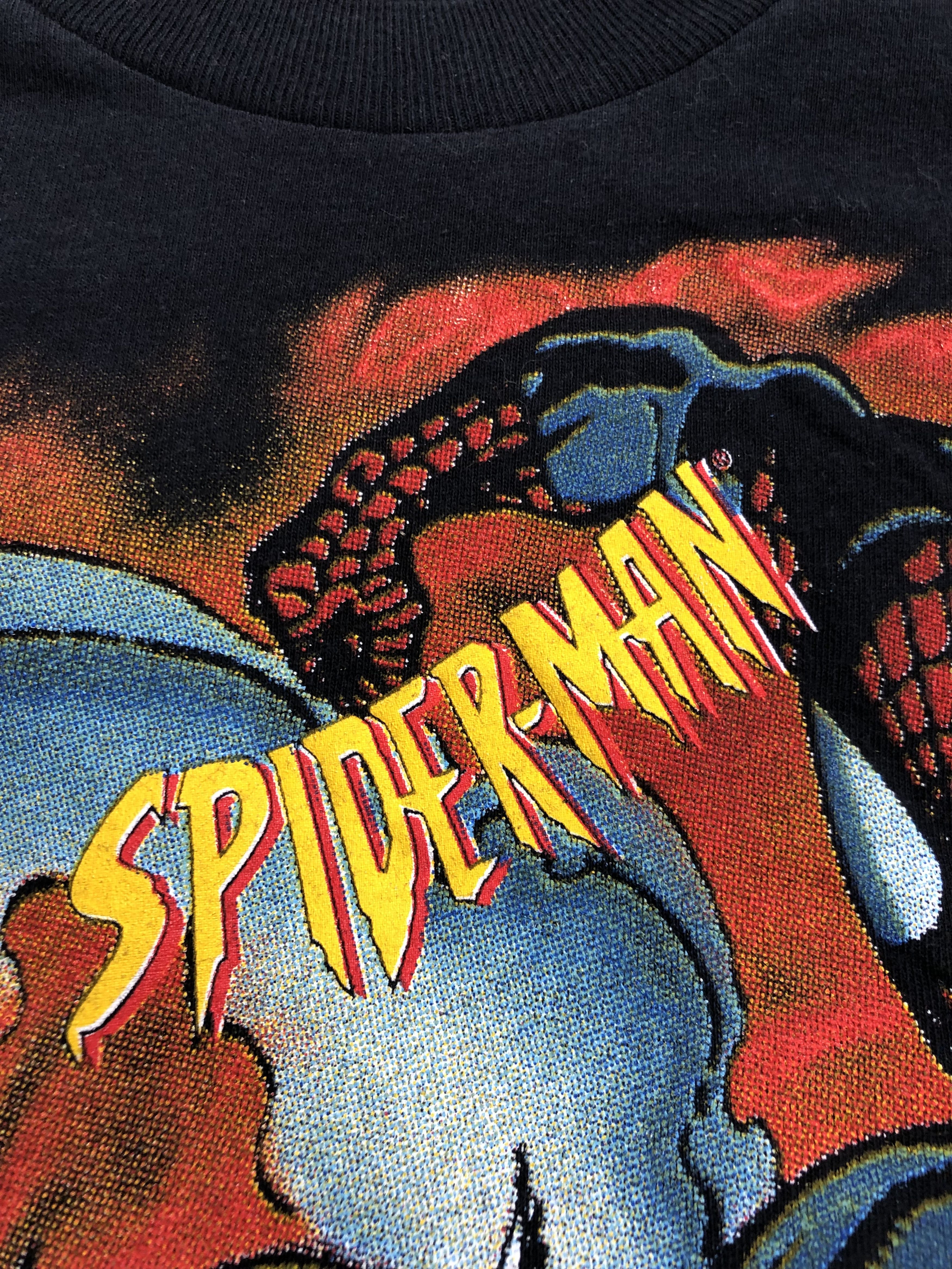 DC Comics Vintage 1997 Marvel Spiderman Captain America t-shirt Size US M / EU 48-50 / 2 - 6 Thumbnail
