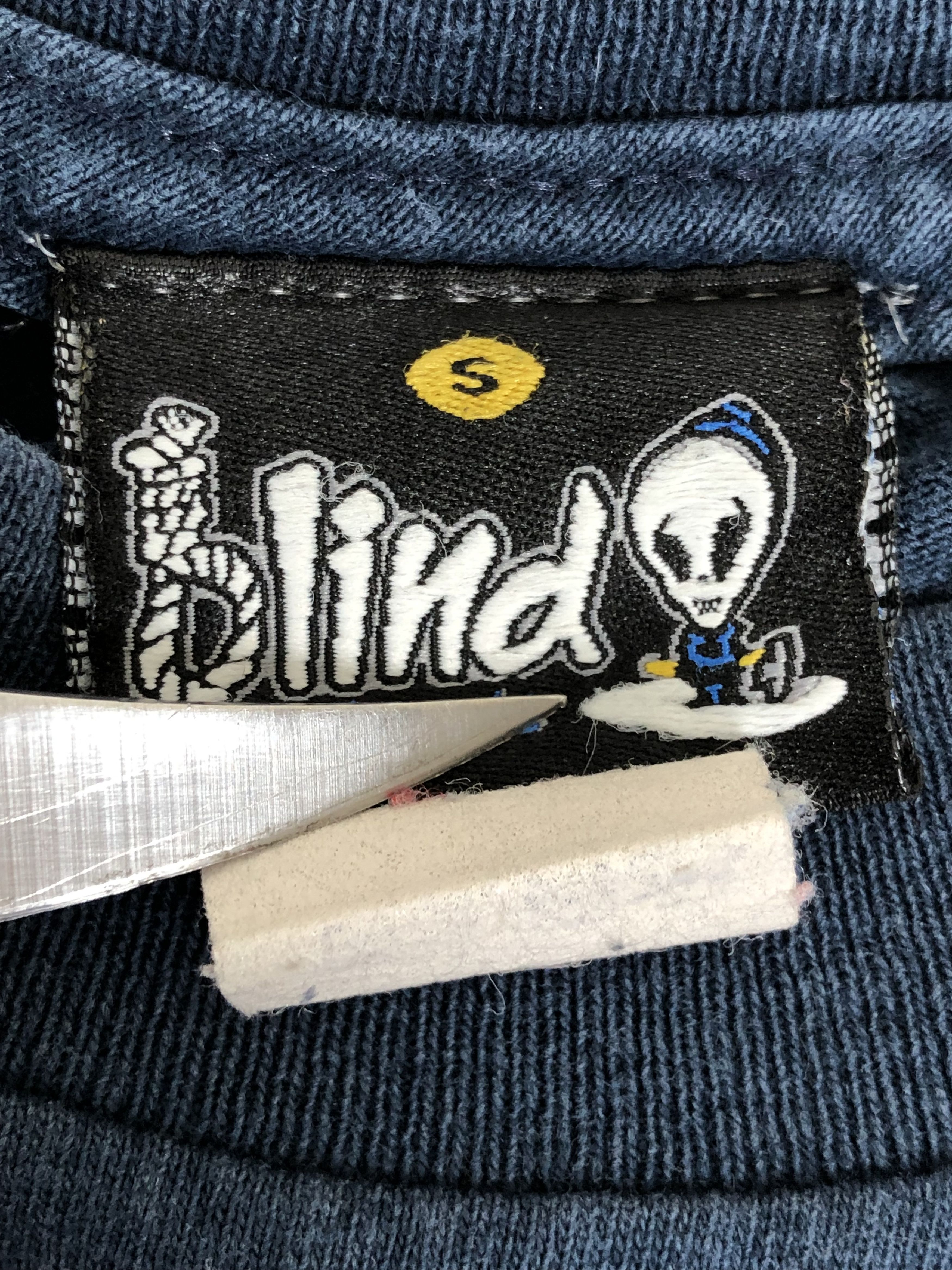 Hook-Ups Vintage 90s Blind Skateboards (Alien Workshop Toy Machine) Size US S / EU 44-46 / 1 - 21 Thumbnail
