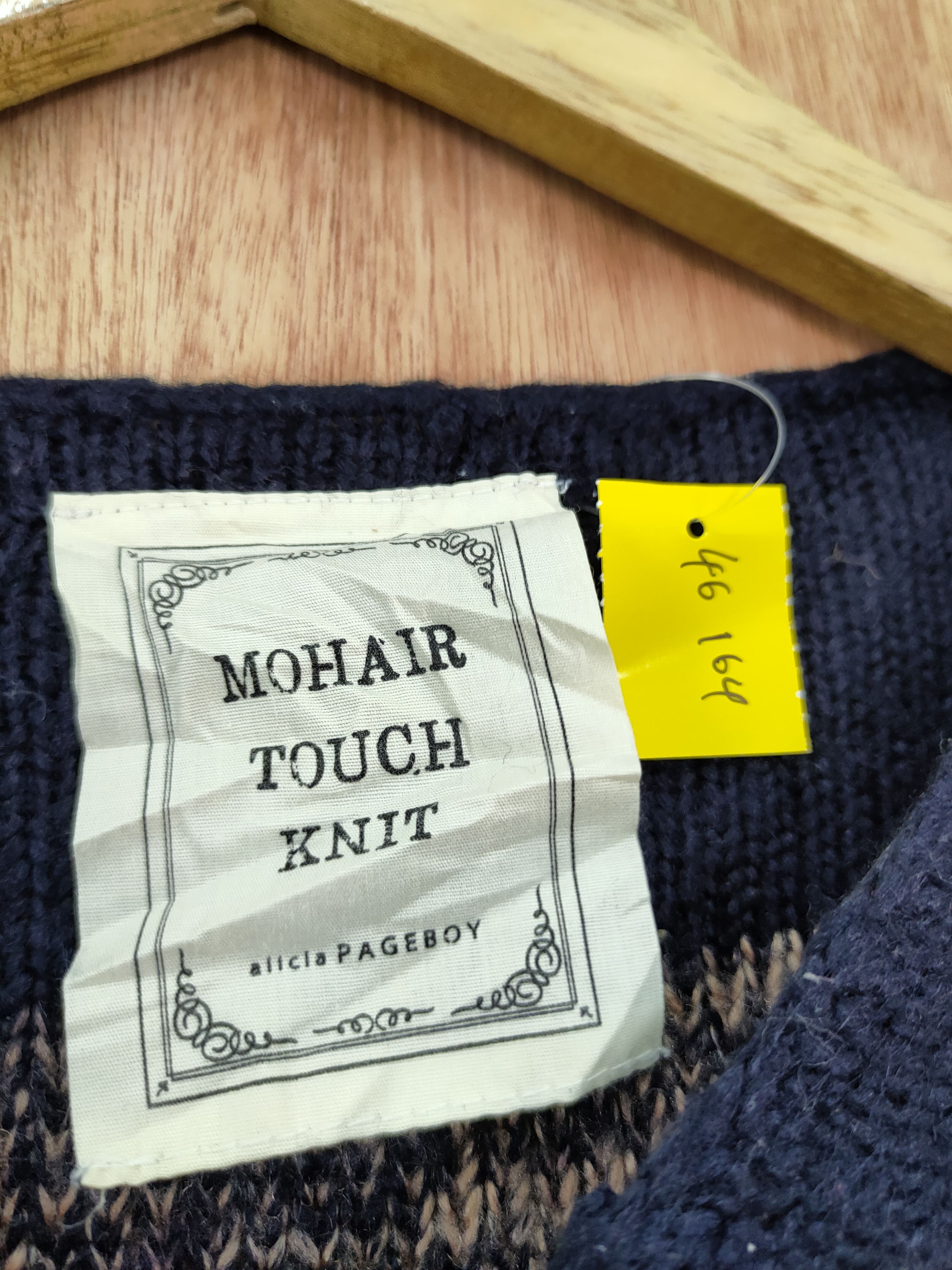 Aran Isles Knitwear DL Mohair Touch Knit Alicia Pageboy knitwear stripe #46-164 Size US M / EU 48-50 / 2 - 4 Thumbnail