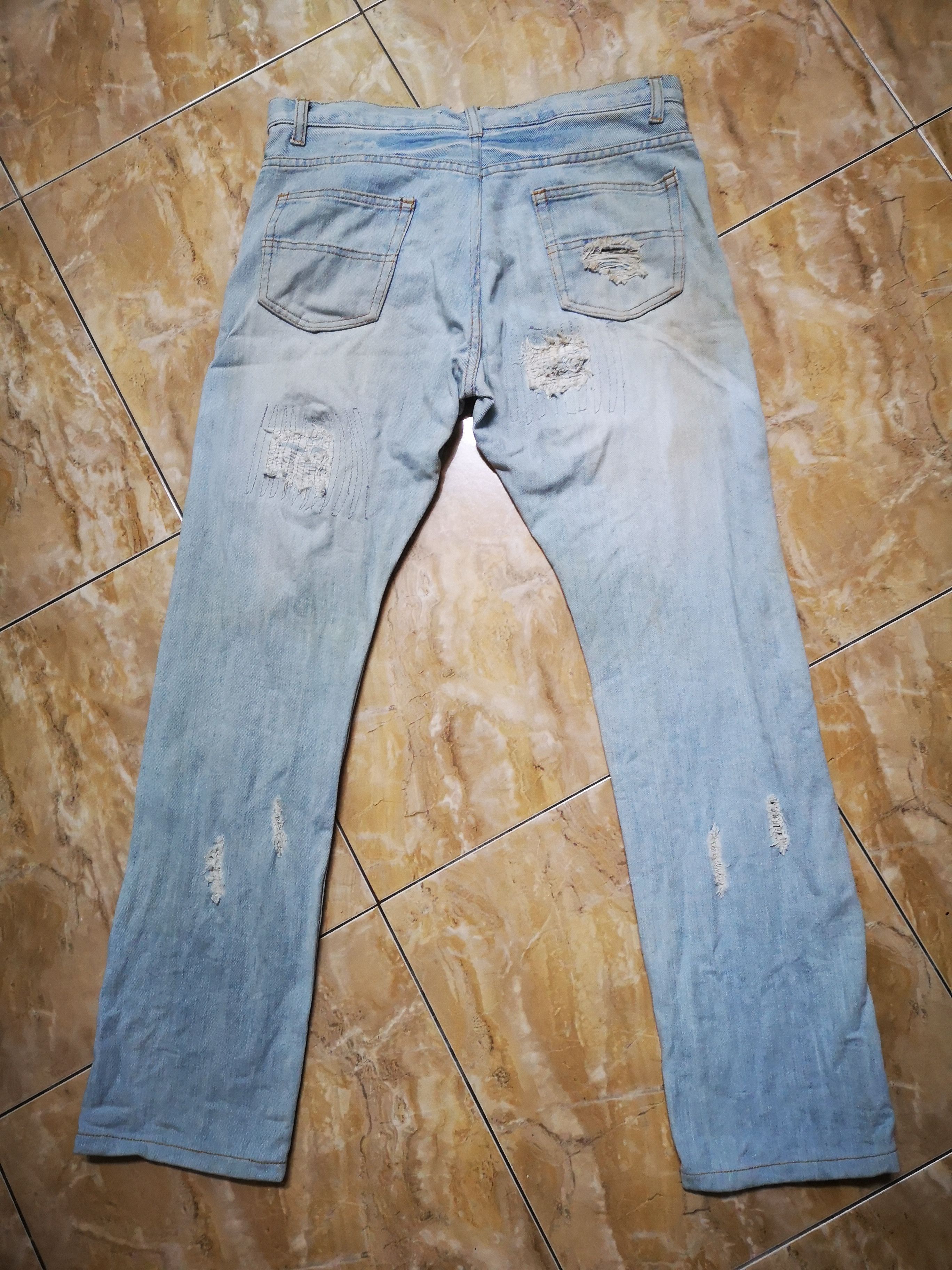 Japanese Brand Distress Denim Tokyo Rush patchwork Style Size US 32 / EU 48 - 2 Thumbnail