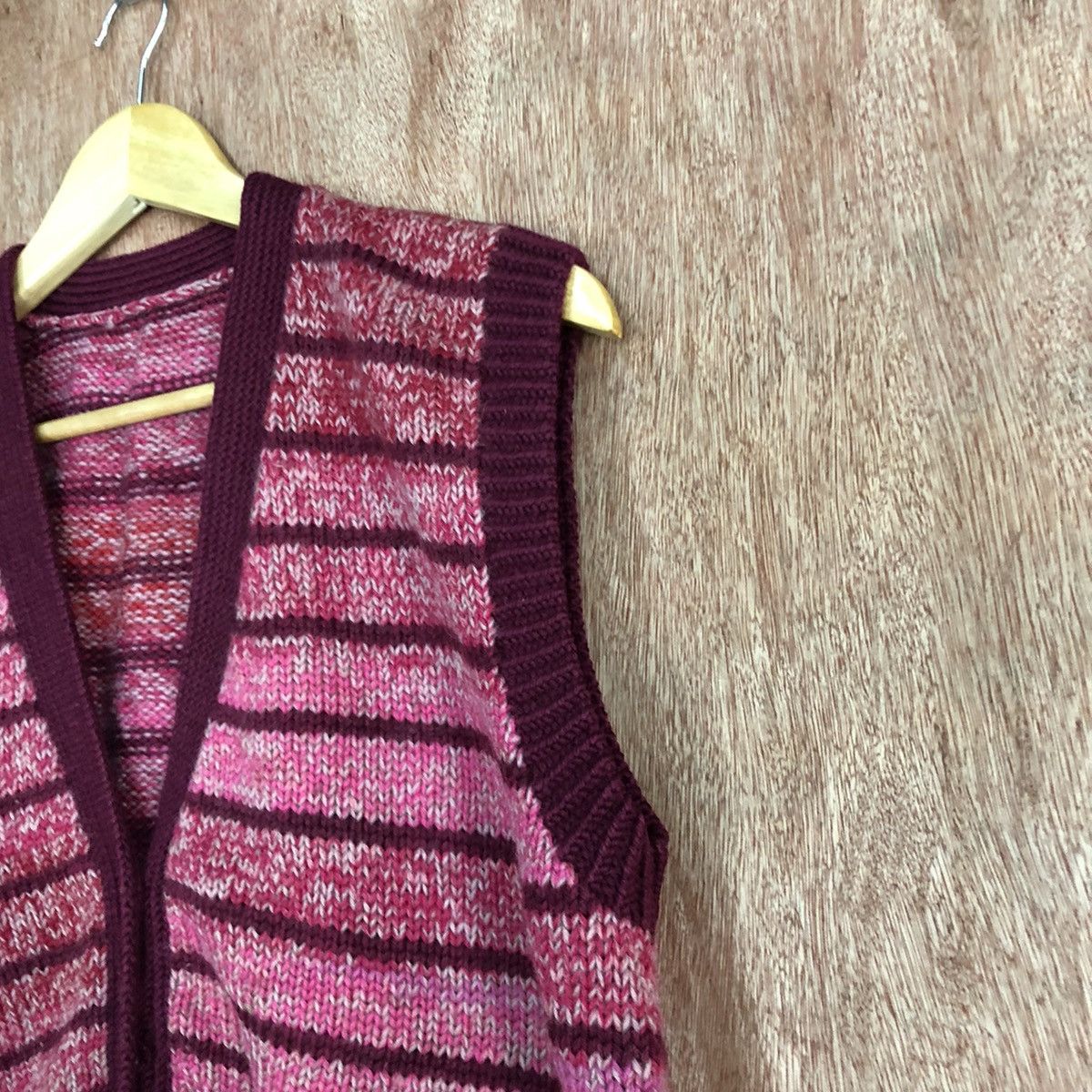 Homespun Knitwear DL Japan Brand Stripe Maroon Knit Vest #6041 Size US S / EU 44-46 / 1 - 4 Thumbnail