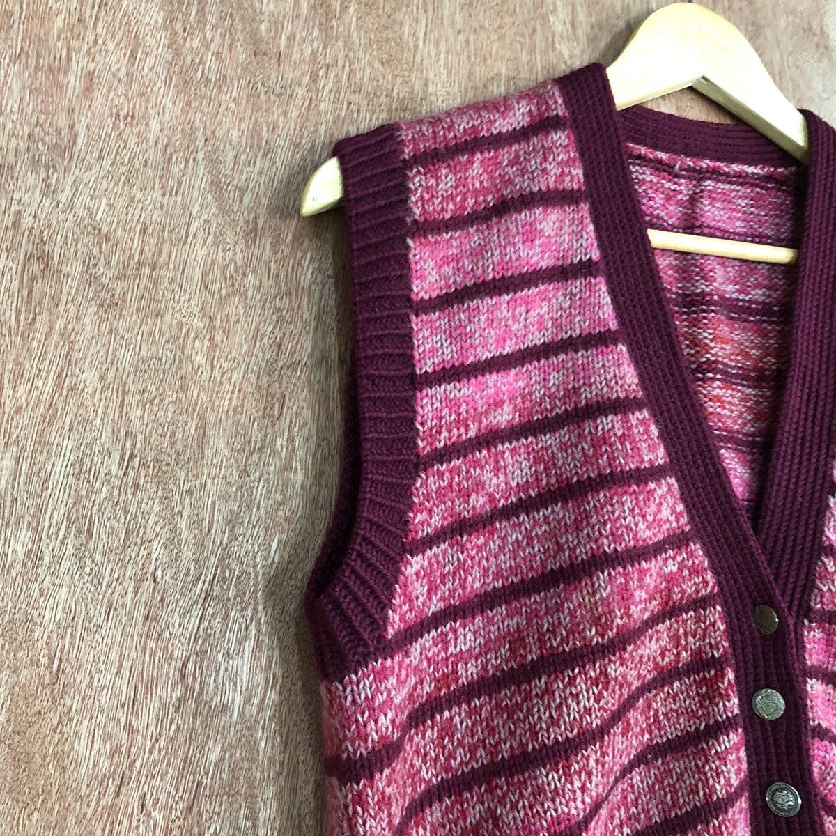 Homespun Knitwear DL Japan Brand Stripe Maroon Knit Vest #6041 Size US S / EU 44-46 / 1 - 5 Thumbnail