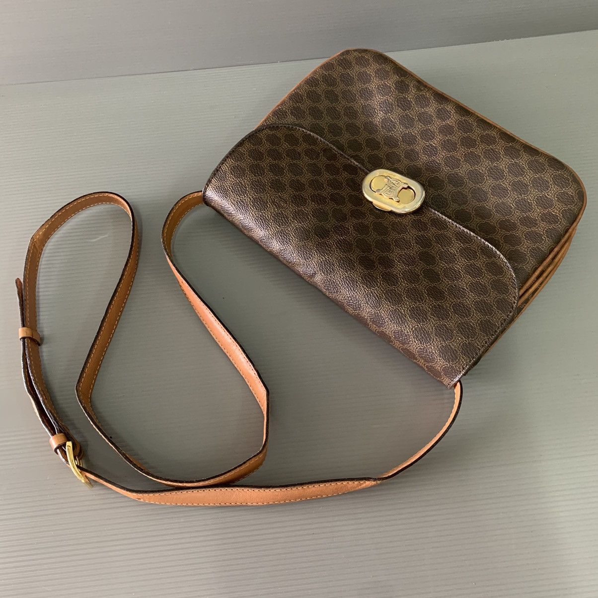 Celine Celine Paris Slingbag Size ONE SIZE - 4 Thumbnail