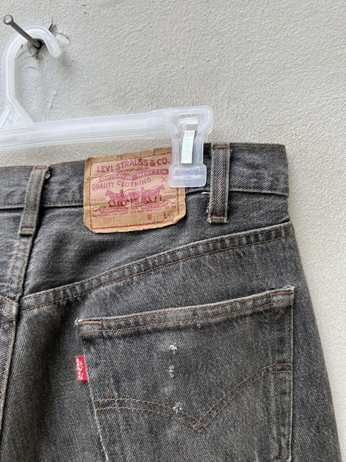 Levi's Vintage 80s Levi’s 501 Usa 🇺🇸 Faded Black Denim Jeans Size US 31 - 19 Thumbnail