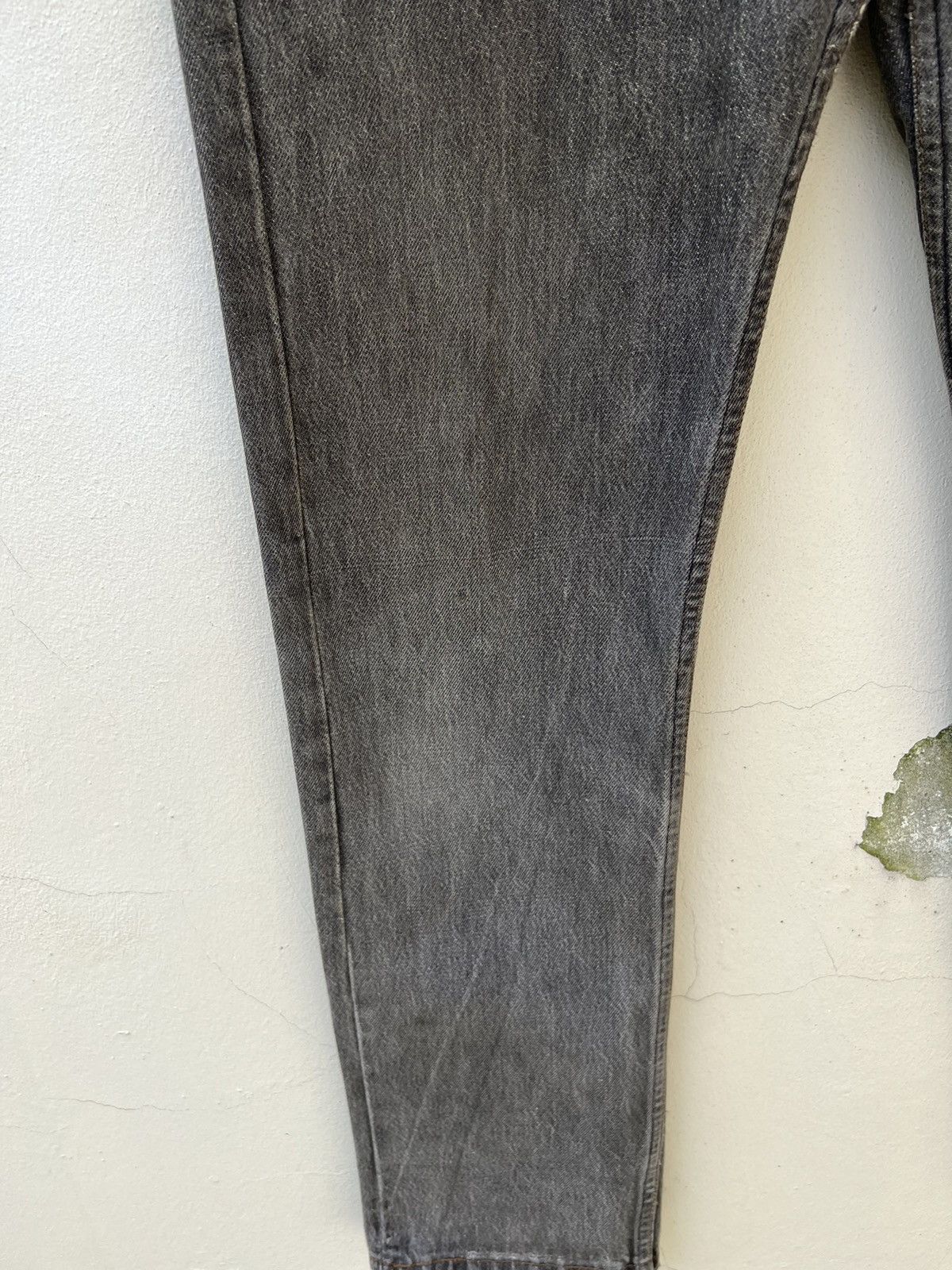Levi's Vintage 80s Levi’s 501 Usa 🇺🇸 Faded Black Denim Jeans Size US 31 - 9 Thumbnail