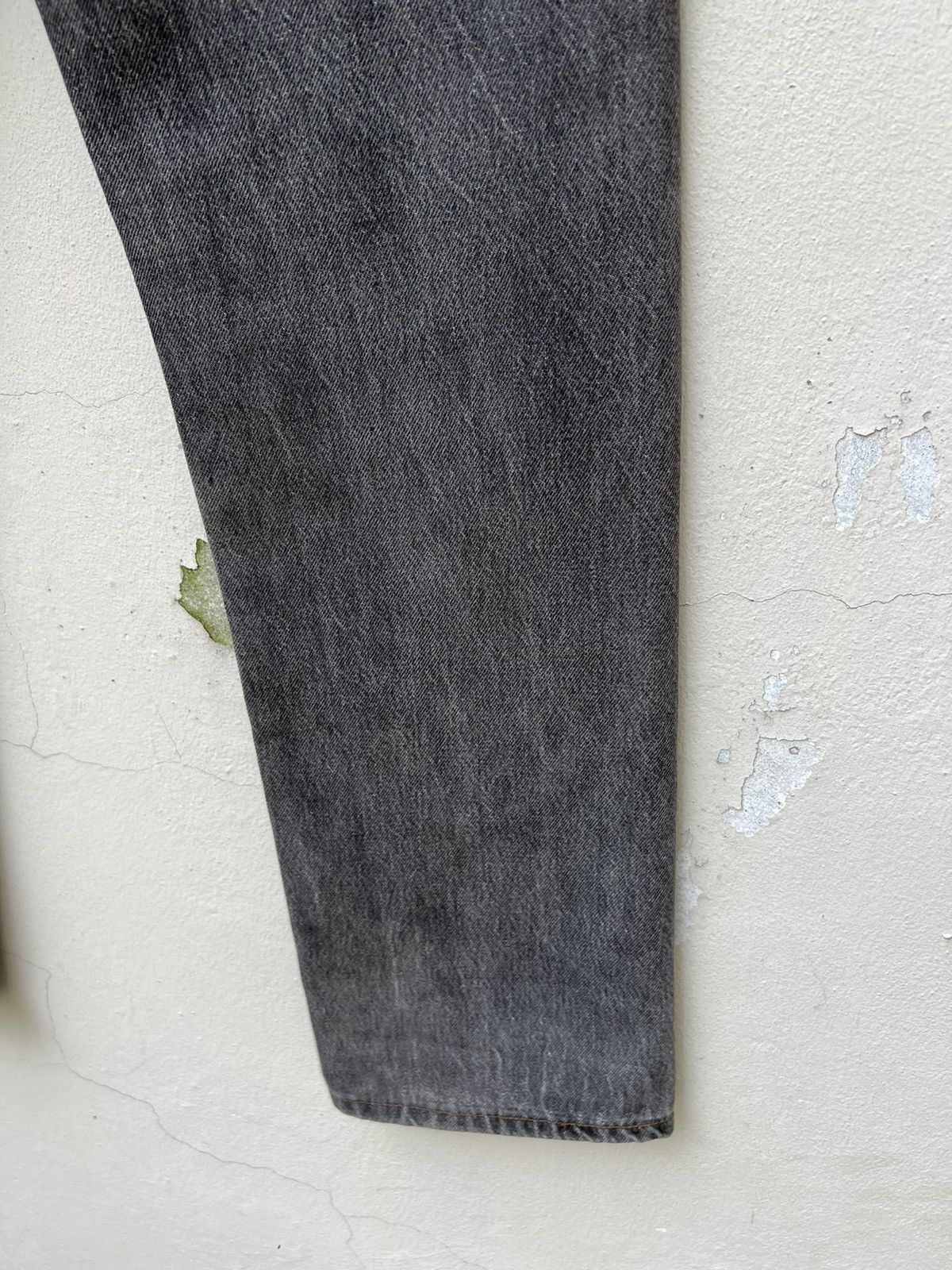 Levi's Vintage 80s Levi’s 501 Usa 🇺🇸 Faded Black Denim Jeans Size US 31 - 20 Thumbnail