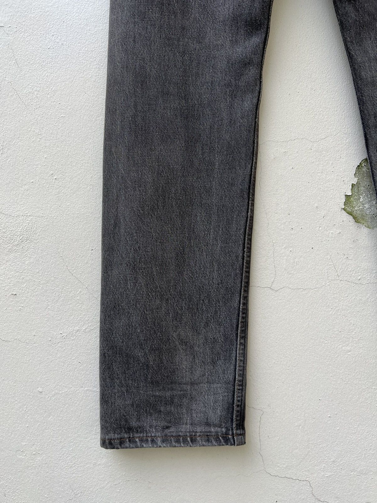 Levi's Vintage 80s Levi’s 501 Usa 🇺🇸 Faded Black Denim Jeans Size US 31 - 17 Thumbnail