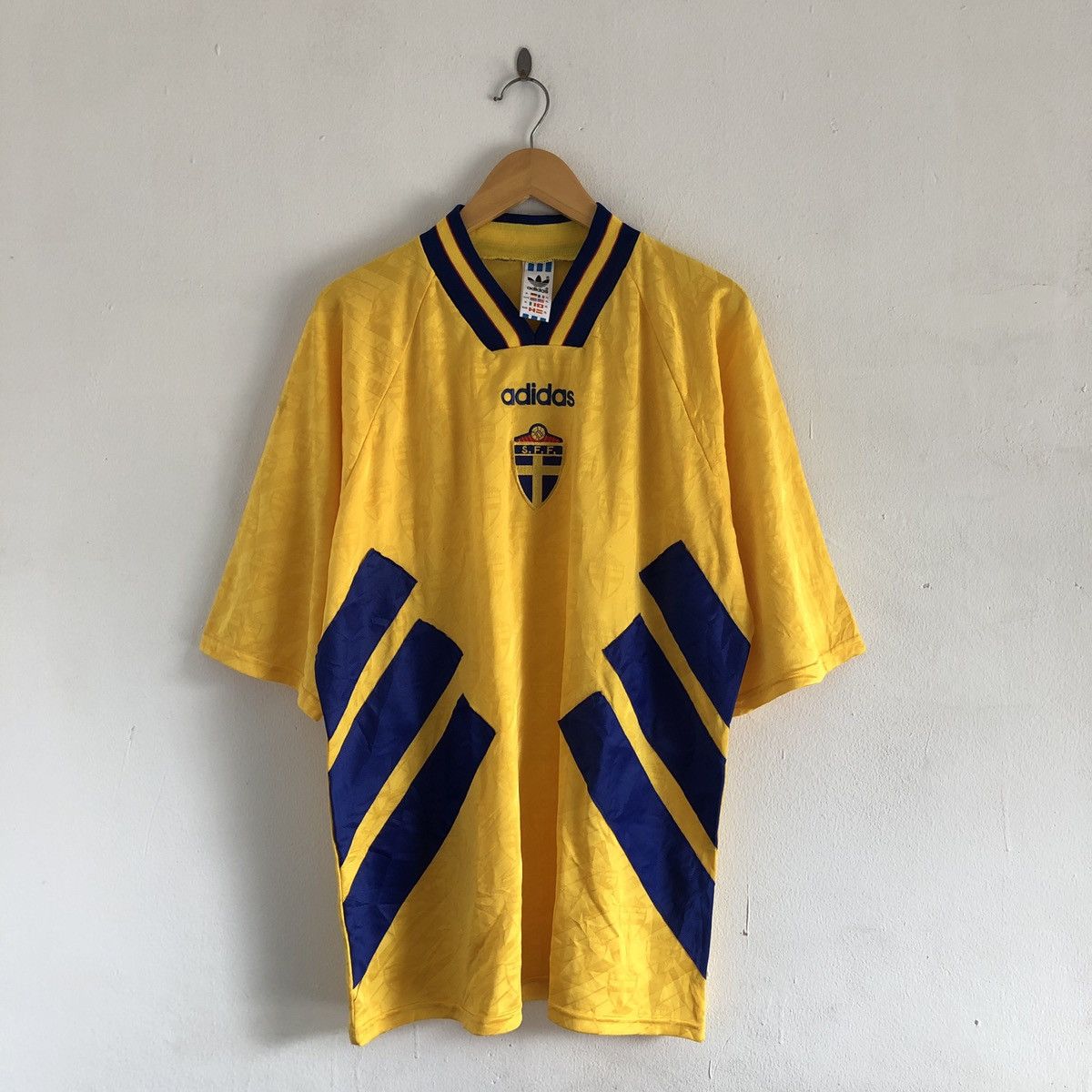 Vintage Vintage Sweden homme jersey 1994 Size US XL / EU 56 / 4 - 1 Thumbnail