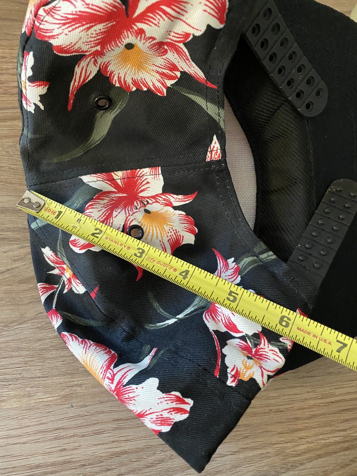 Vintage Vintage 80’s Hüls Flowers All Over Big Crown Trucker Hat Size ONE SIZE - 14 Thumbnail