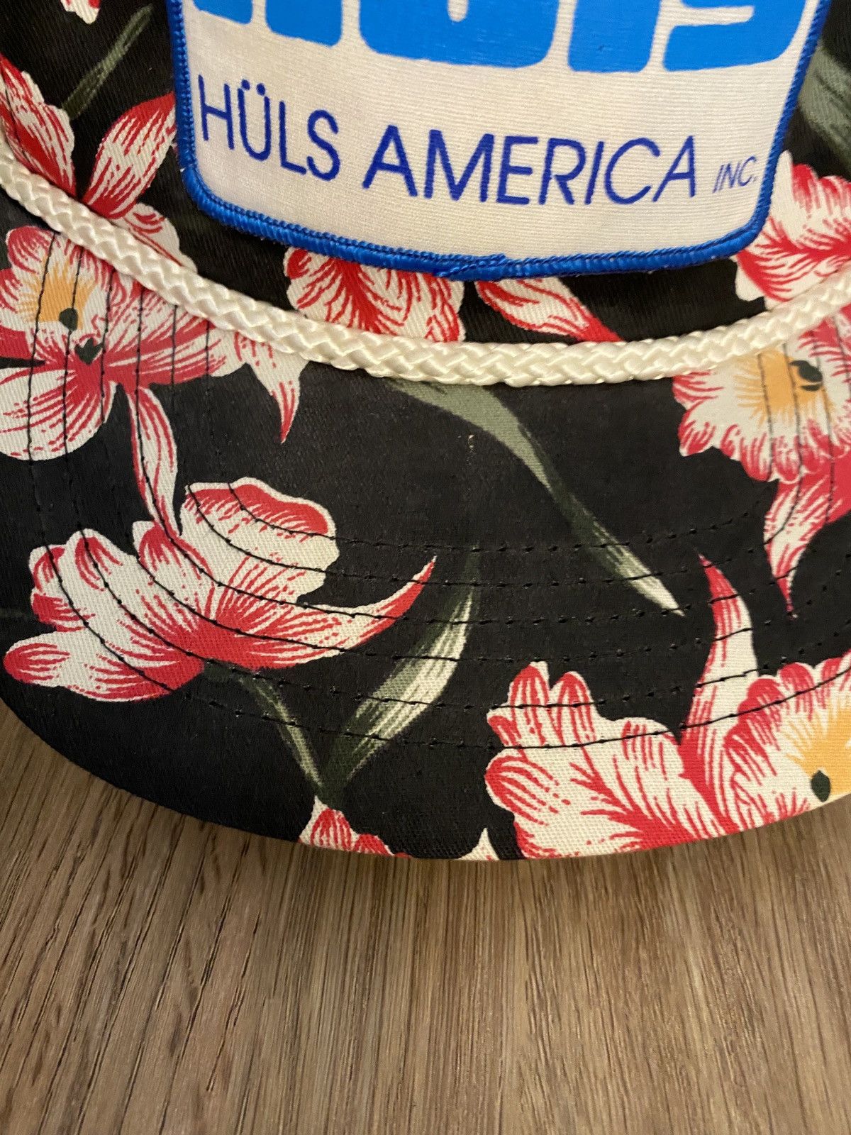 Vintage Vintage 80’s Hüls Flowers All Over Big Crown Trucker Hat Size ONE SIZE - 3 Thumbnail