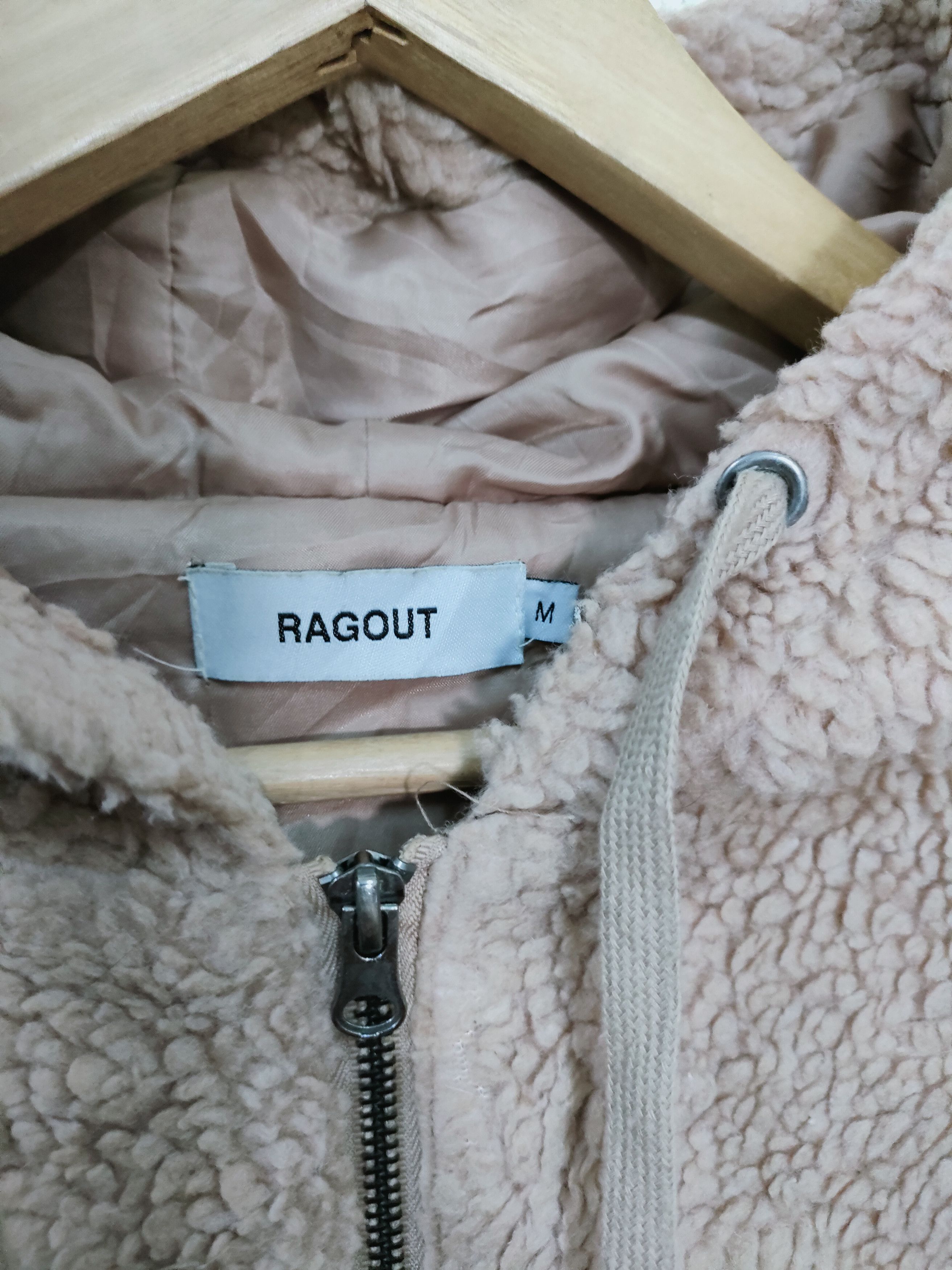 American Apparel Ragout Sherpa Spell Out 'HARMONIZES' Zipper Hoodie Size US M / EU 48-50 / 2 - 5 Thumbnail