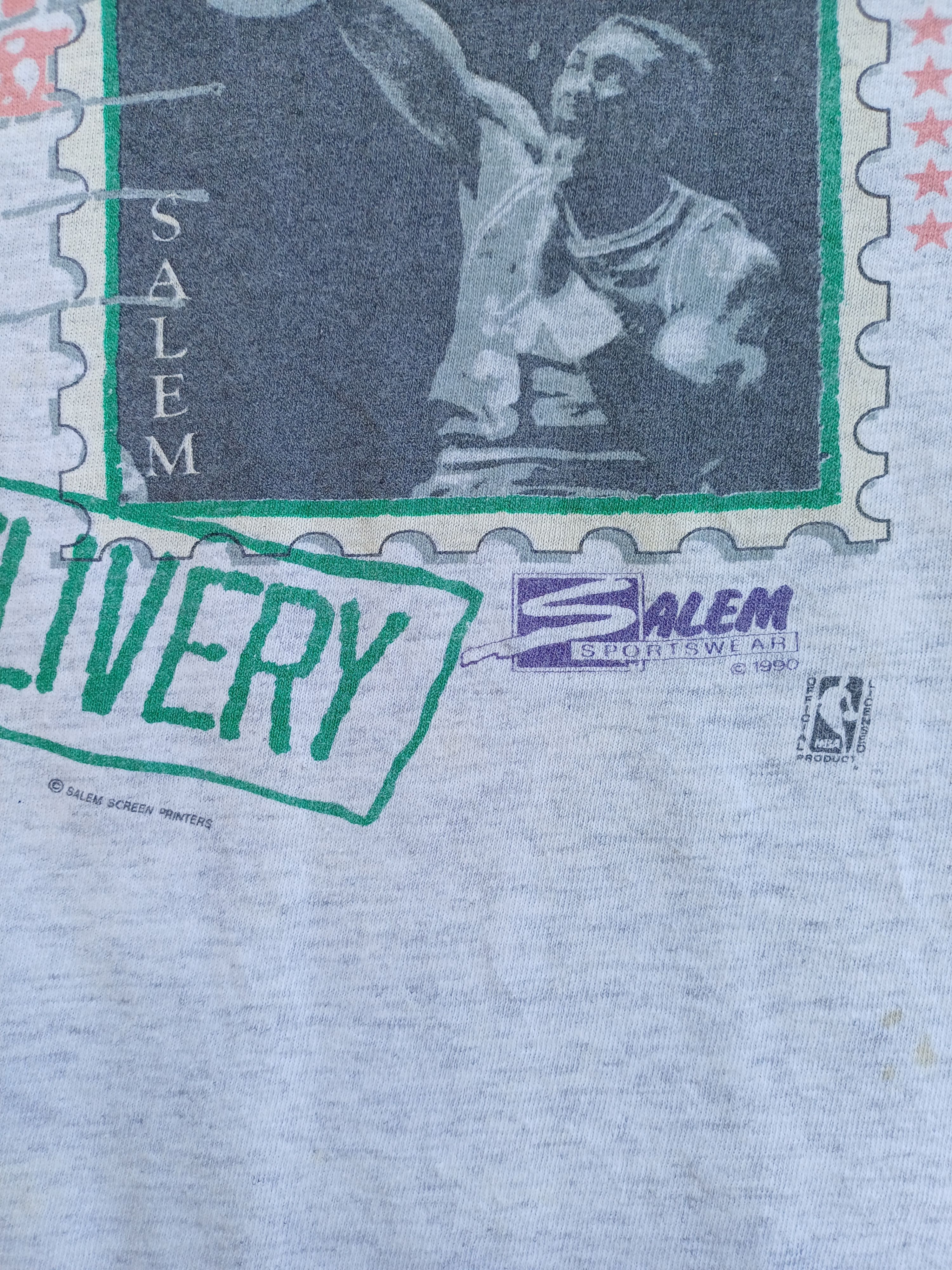 NBA Rare Vintage MALONE NBA Player Salem Tshirt Size US XL / EU 56 / 4 - 10 Thumbnail