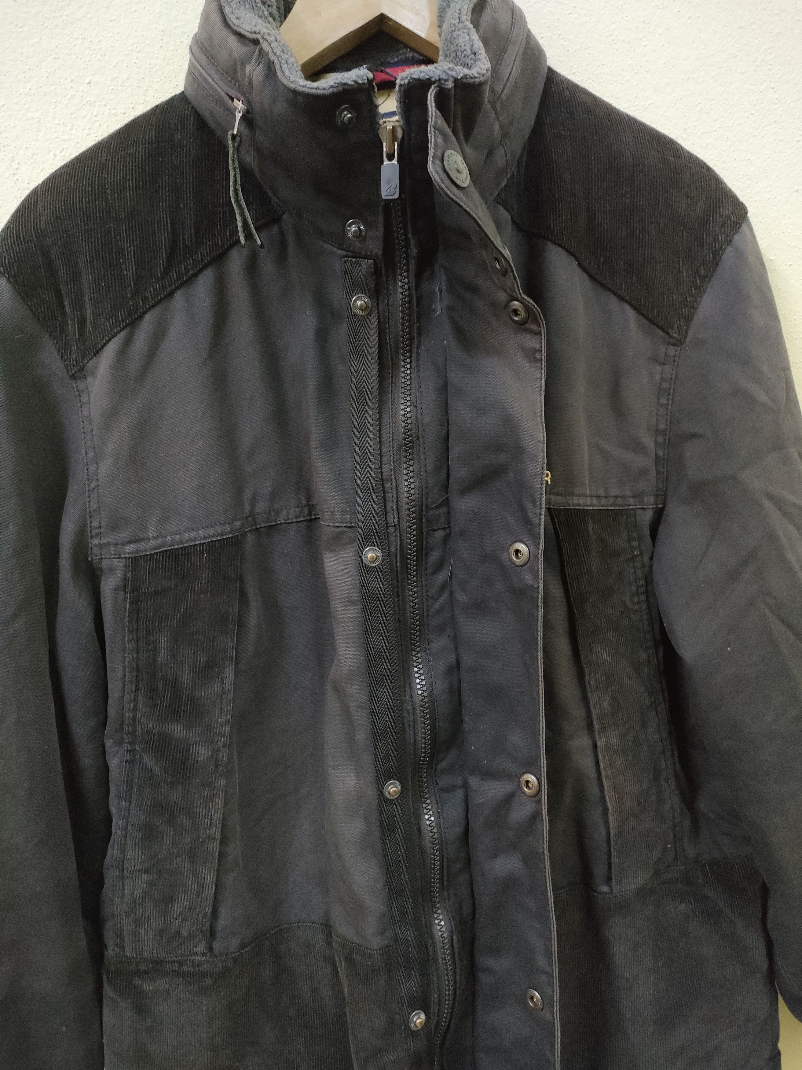 Tommy Hilfiger × Vintage Vintage Tommy Hilfiger Outherwear Jacket Size US S / EU 44-46 / 1 - 7 Thumbnail
