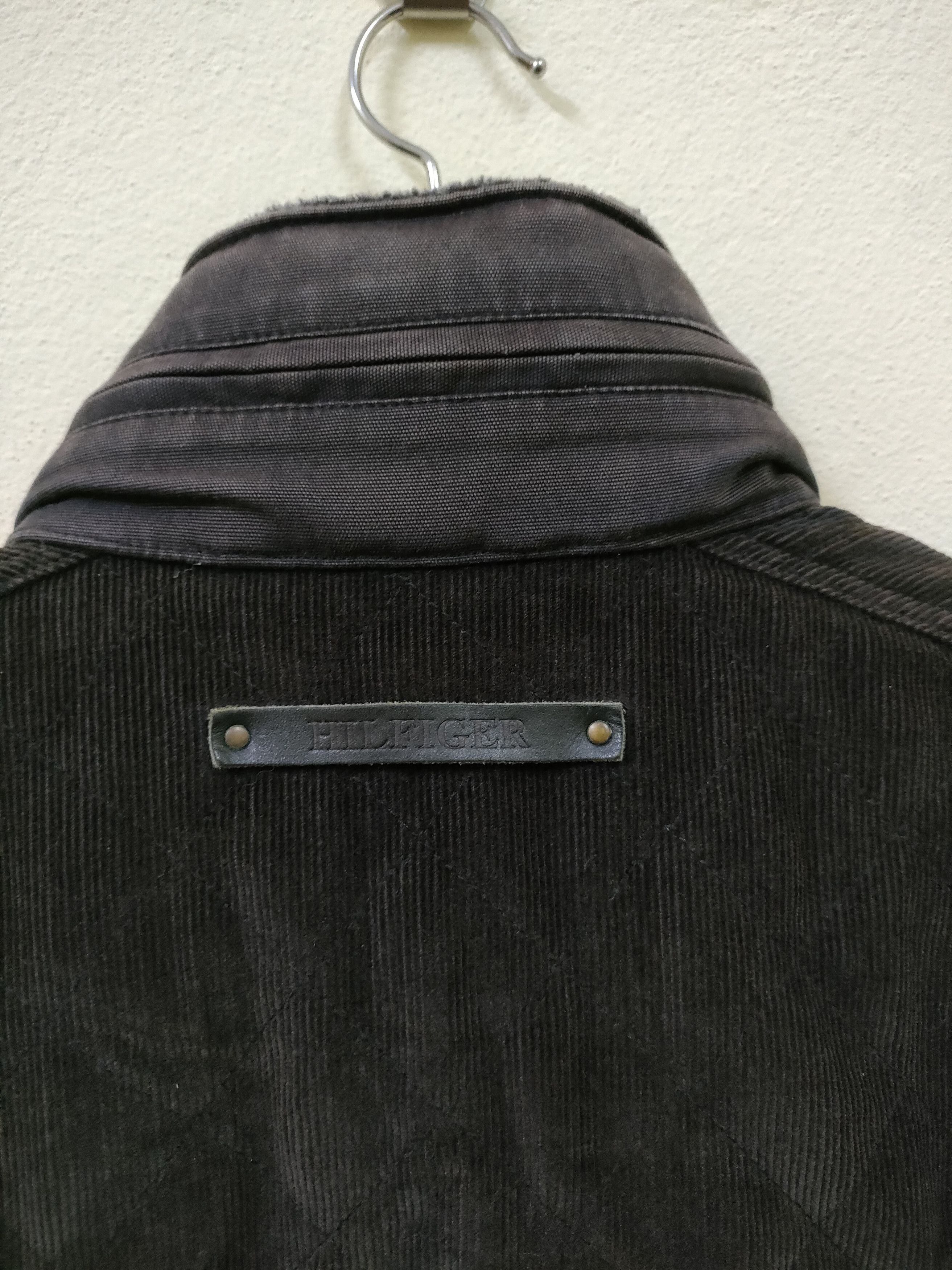 Tommy Hilfiger × Vintage Vintage Tommy Hilfiger Outherwear Jacket Size US S / EU 44-46 / 1 - 4 Thumbnail