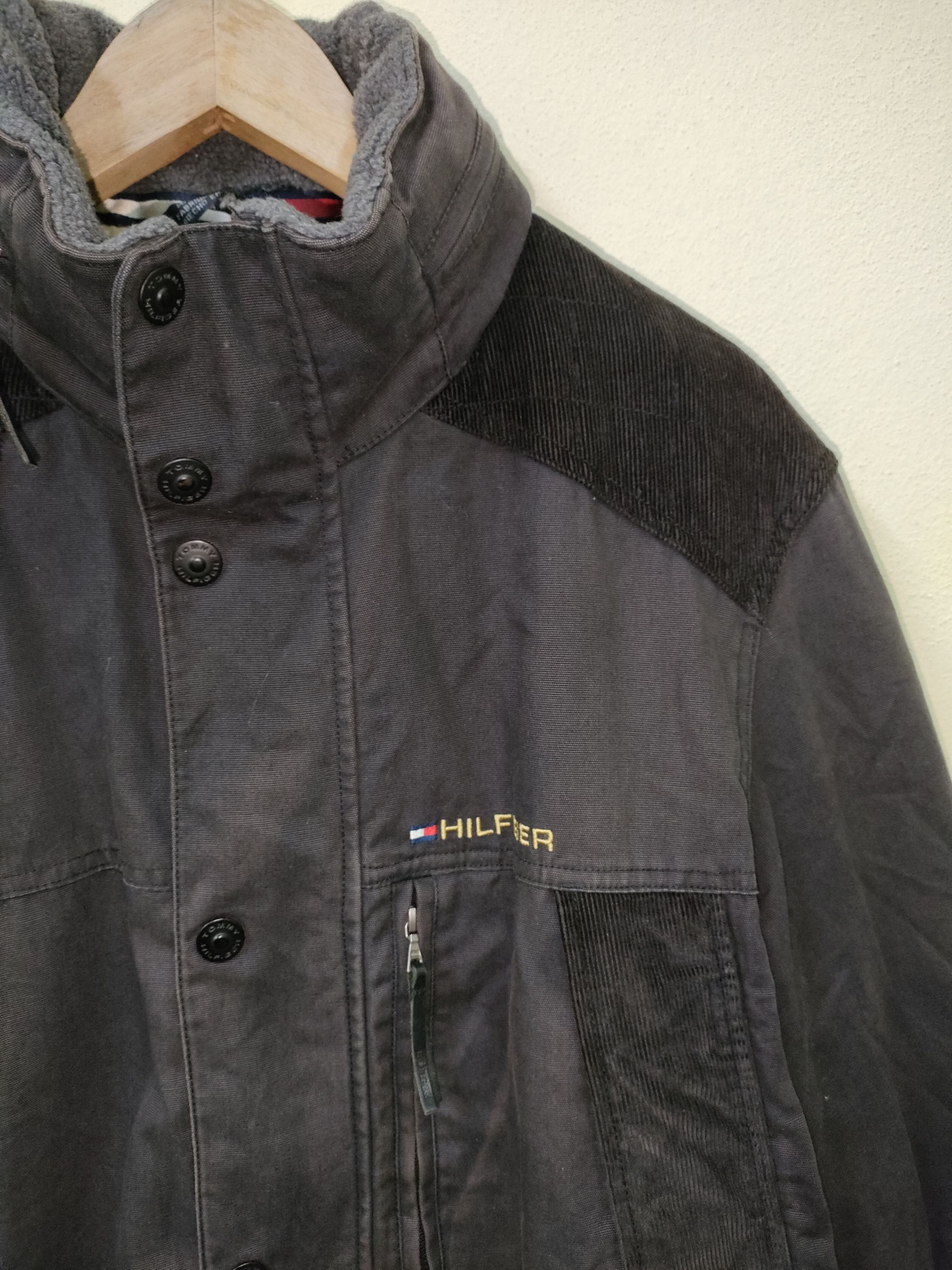 Tommy Hilfiger × Vintage Vintage Tommy Hilfiger Outherwear Jacket Size US S / EU 44-46 / 1 - 17 Thumbnail