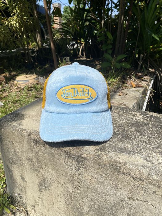 Vintage RARE🔥 Vintage Von Dutch Velvet Trucker Snapback Hat