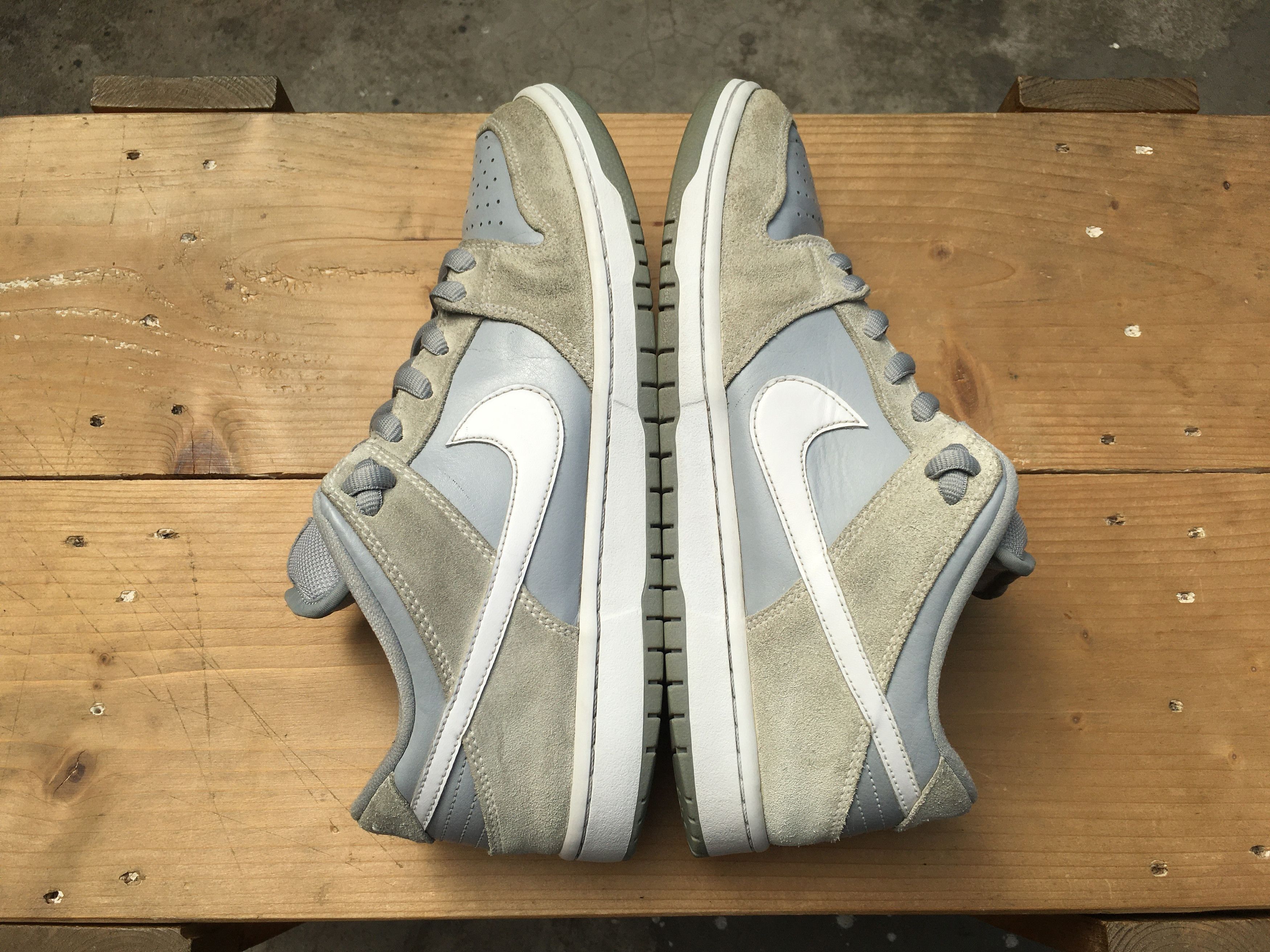 Nike 🔥 Rare Nike Sb Dunk Low Pro Summit White Wolf Grey Size US 10.5 / EU 43-44 - 16 Thumbnail