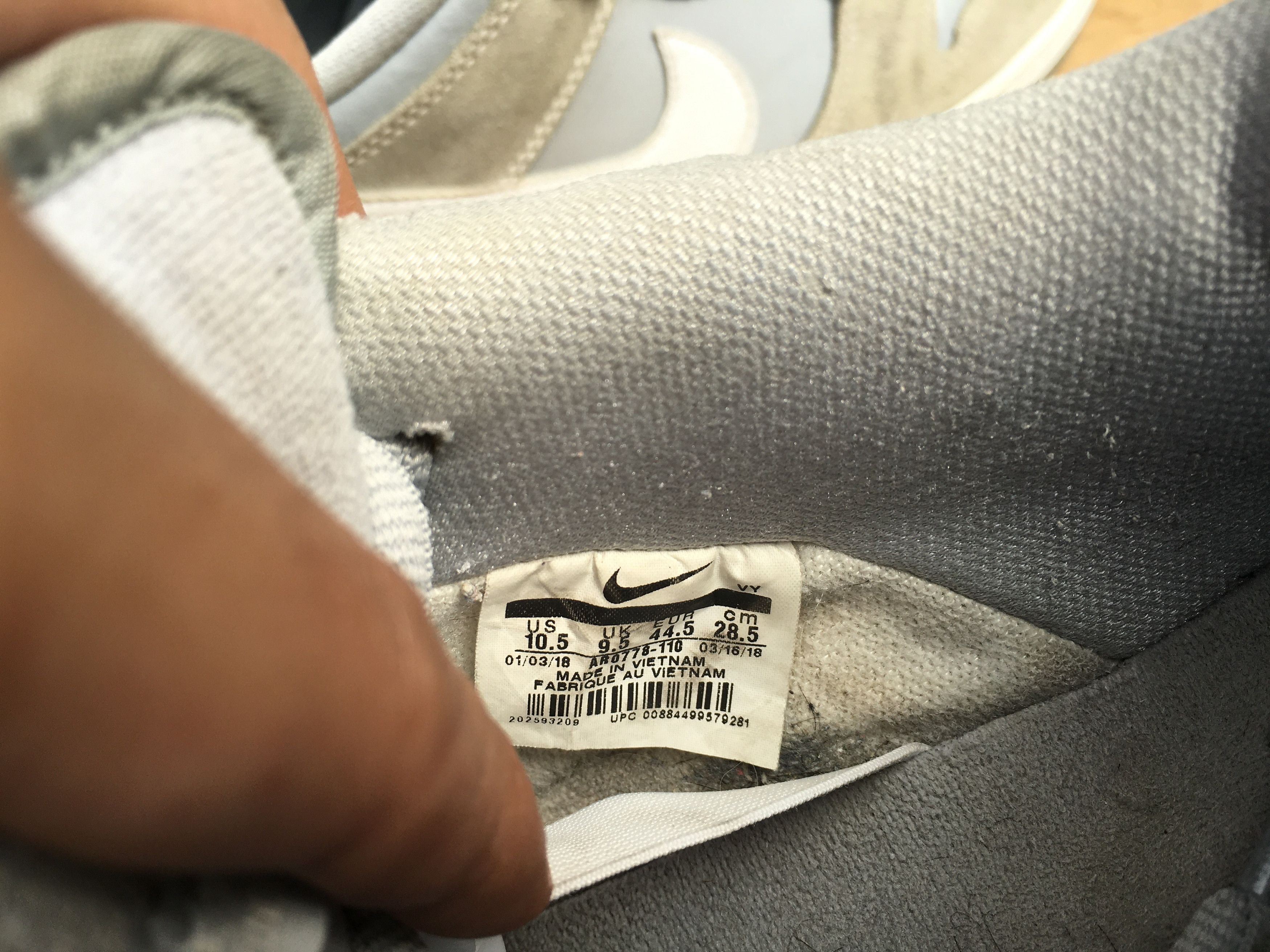 Nike 🔥 Rare Nike Sb Dunk Low Pro Summit White Wolf Grey Size US 10.5 / EU 43-44 - 10 Thumbnail
