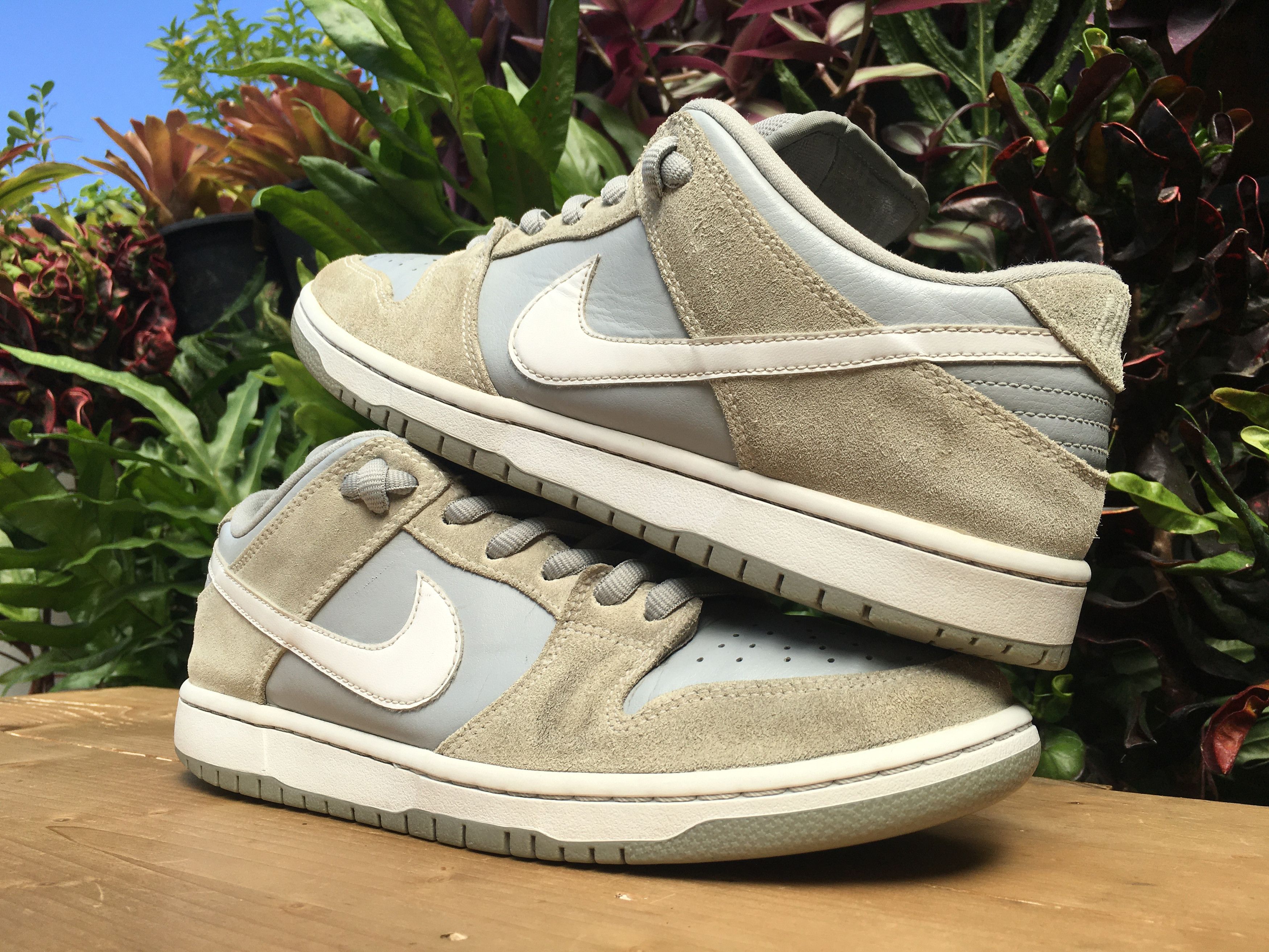 Nike 🔥 Rare Nike Sb Dunk Low Pro Summit White Wolf Grey Size US 10.5 / EU 43-44 - 2 Thumbnail