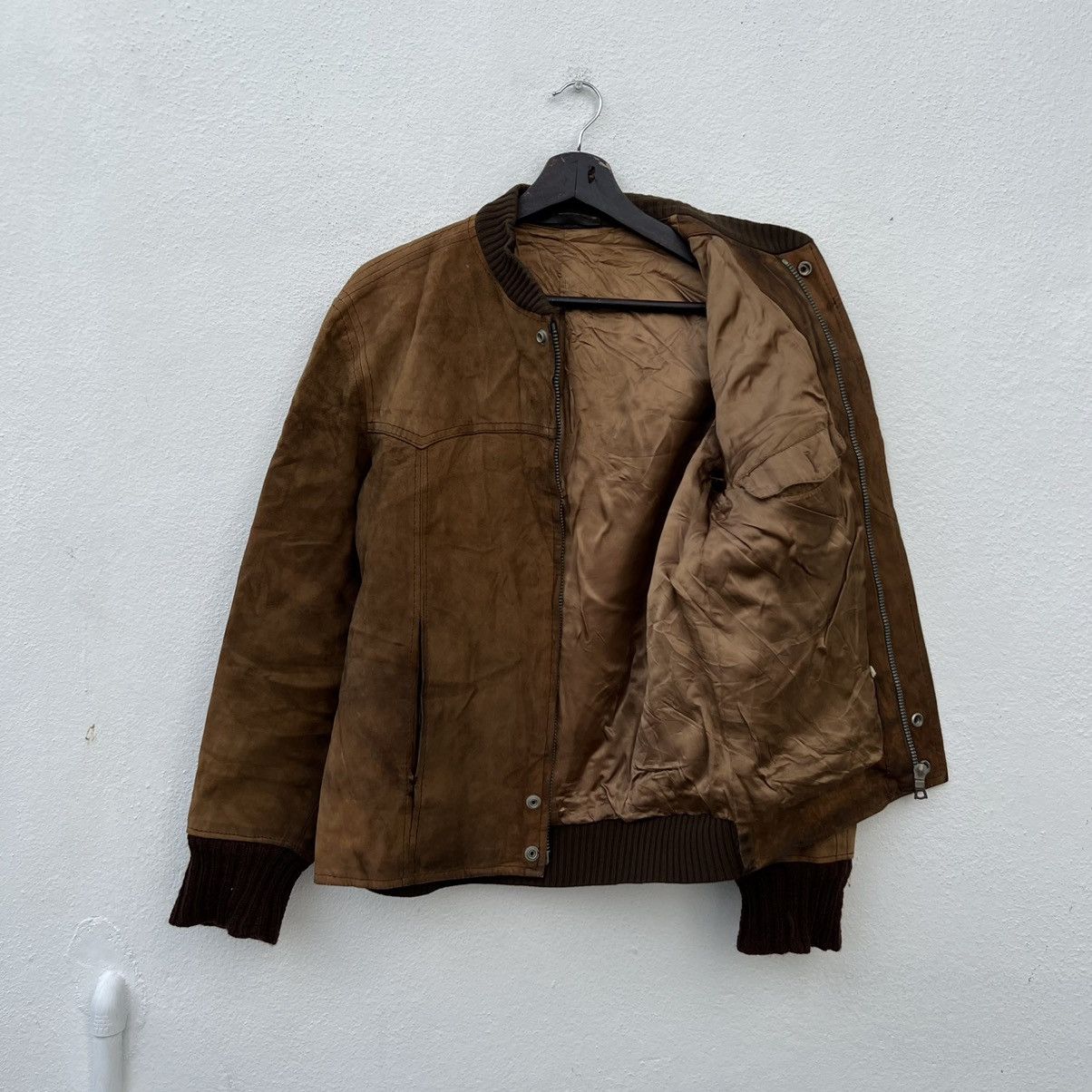 Japanese Brand VINTAGE GENUINE LEATHER JACKET PARACHUTE RIDER BIKER Size US M / EU 48-50 / 2 - 8 Thumbnail
