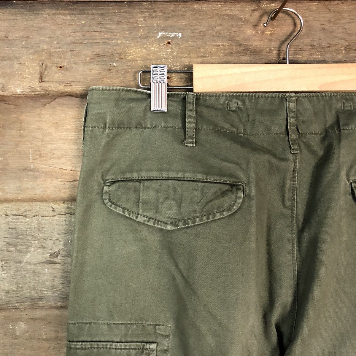 Japanese Brand DL Uniqlo Green Cargo faded Multipocket Pants #1943 Size US 32 / EU 48 - 14 Thumbnail