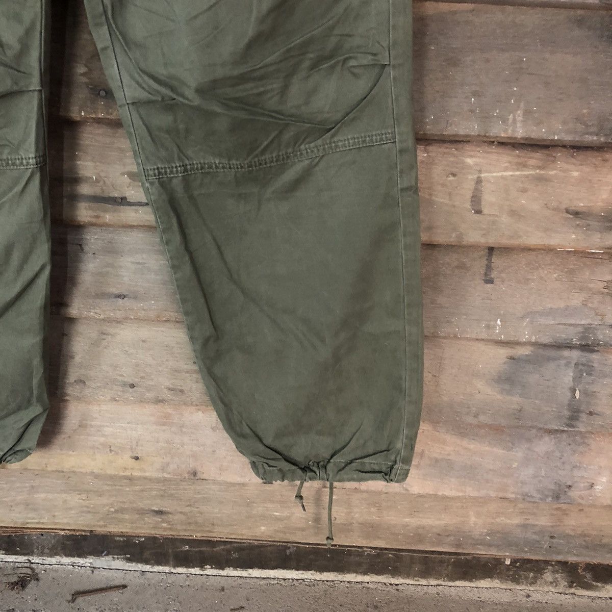Japanese Brand DL Uniqlo Green Cargo faded Multipocket Pants #1943 Size US 32 / EU 48 - 9 Thumbnail