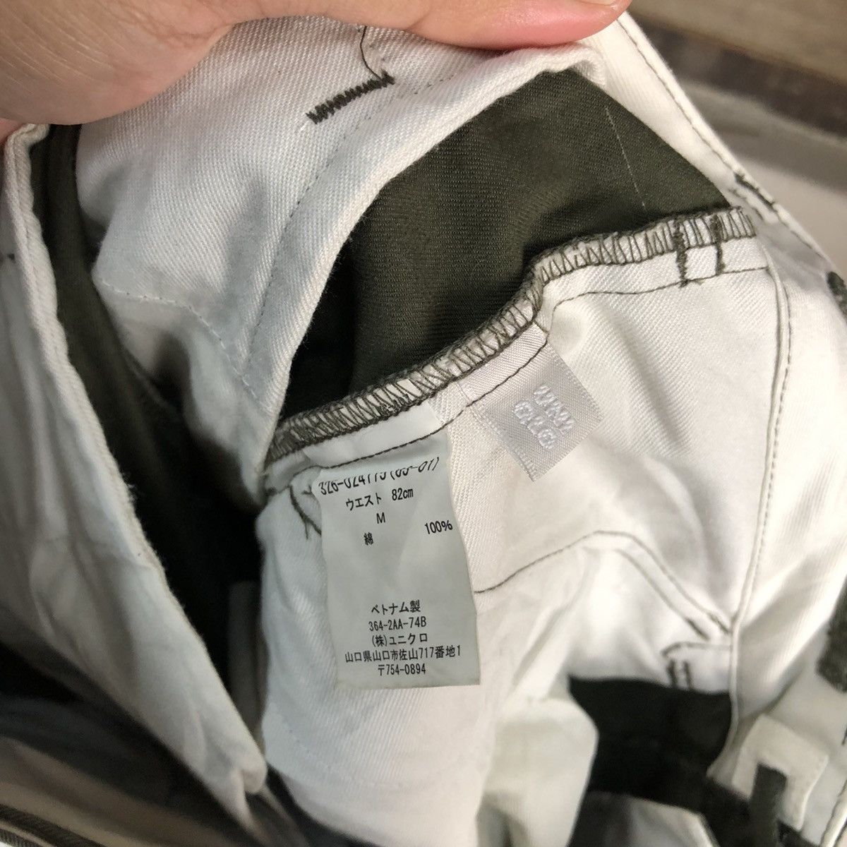 Japanese Brand DL Uniqlo Green Cargo faded Multipocket Pants #1943 Size US 32 / EU 48 - 16 Thumbnail