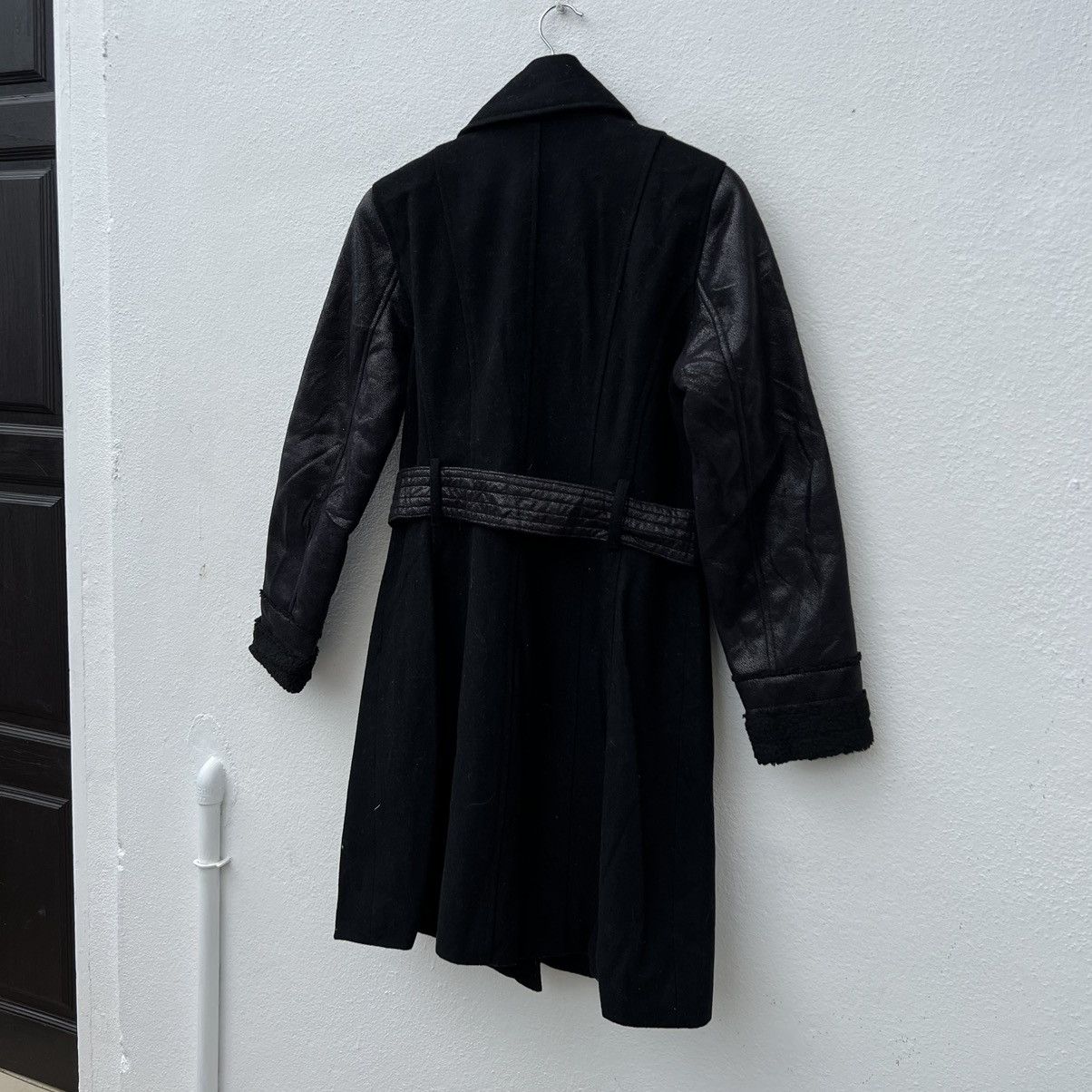 Guess ULTIMATE BLACK GUESS LONG PARACHUTE BIKER RUMWAY JACKET Size US S / EU 44-46 / 1 - 9 Thumbnail
