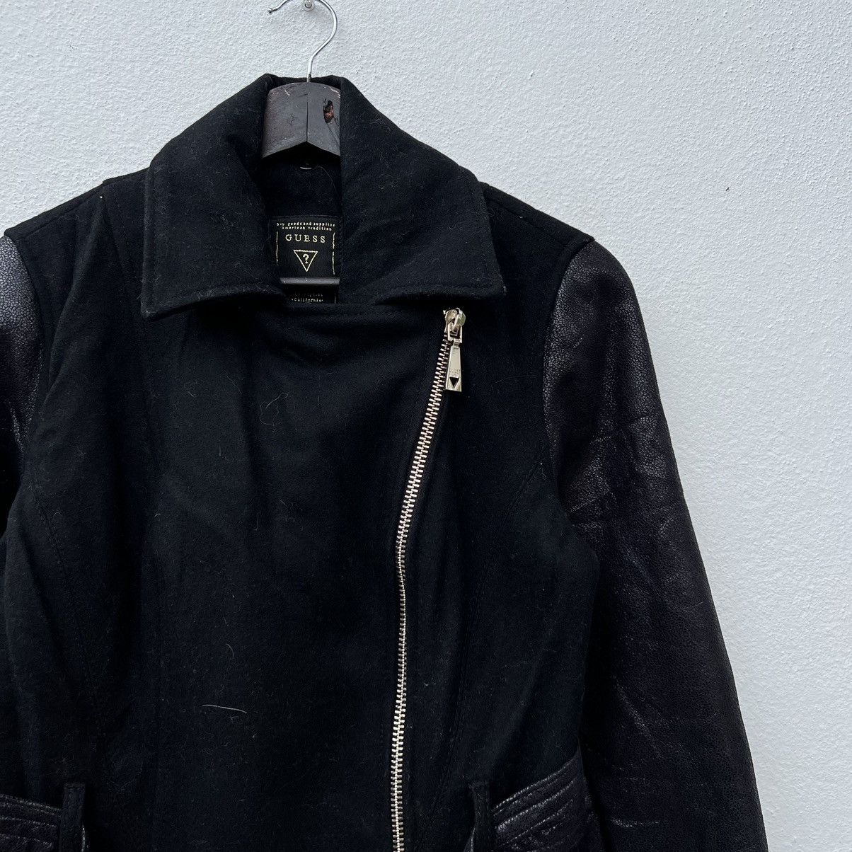 Guess ULTIMATE BLACK GUESS LONG PARACHUTE BIKER RUMWAY JACKET Size US S / EU 44-46 / 1 - 5 Thumbnail