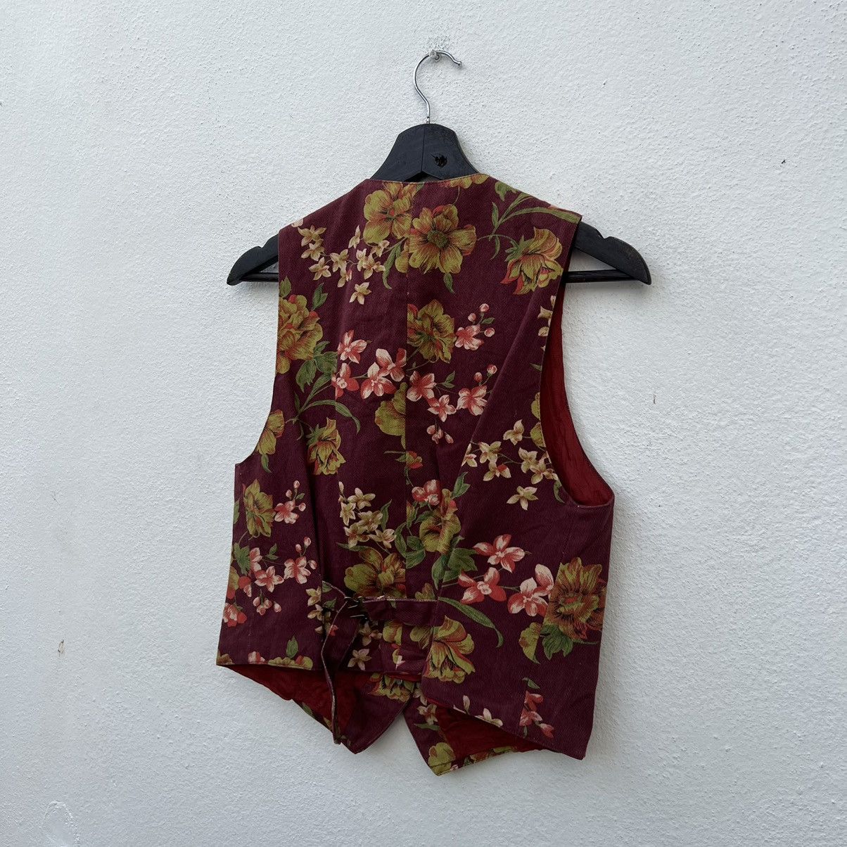 Japanese Brand VINTAGE OVERPRINT FLORAL FLOWER UTILITY VEST Size US M / EU 48-50 / 2 - 7 Thumbnail