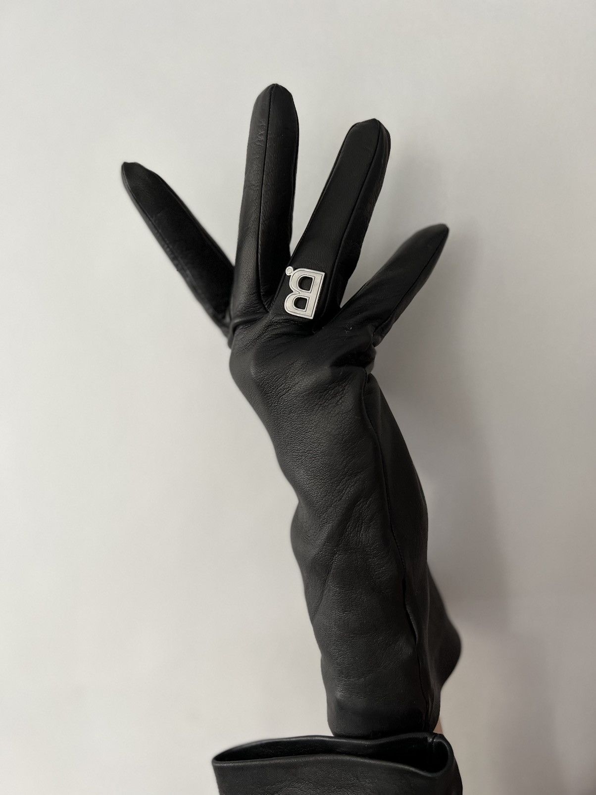 Balenciaga AW21 Balenciaga Leather Logo Gloves Size ONE SIZE - 3 Thumbnail