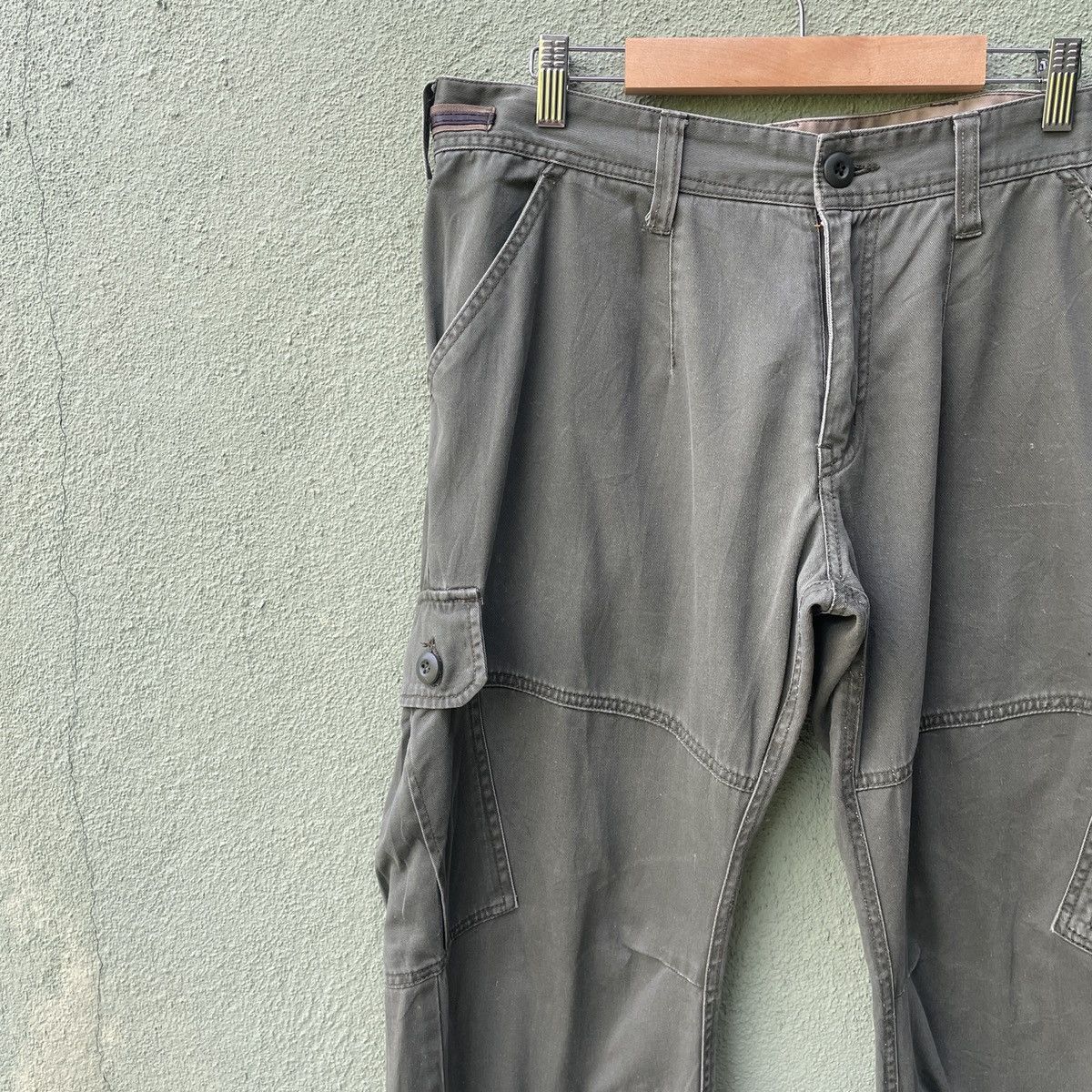 Japanese Brand Vintage AVAIL Utility Tactical Big Pocket Cargo Pants Size US 33 - 3 Thumbnail