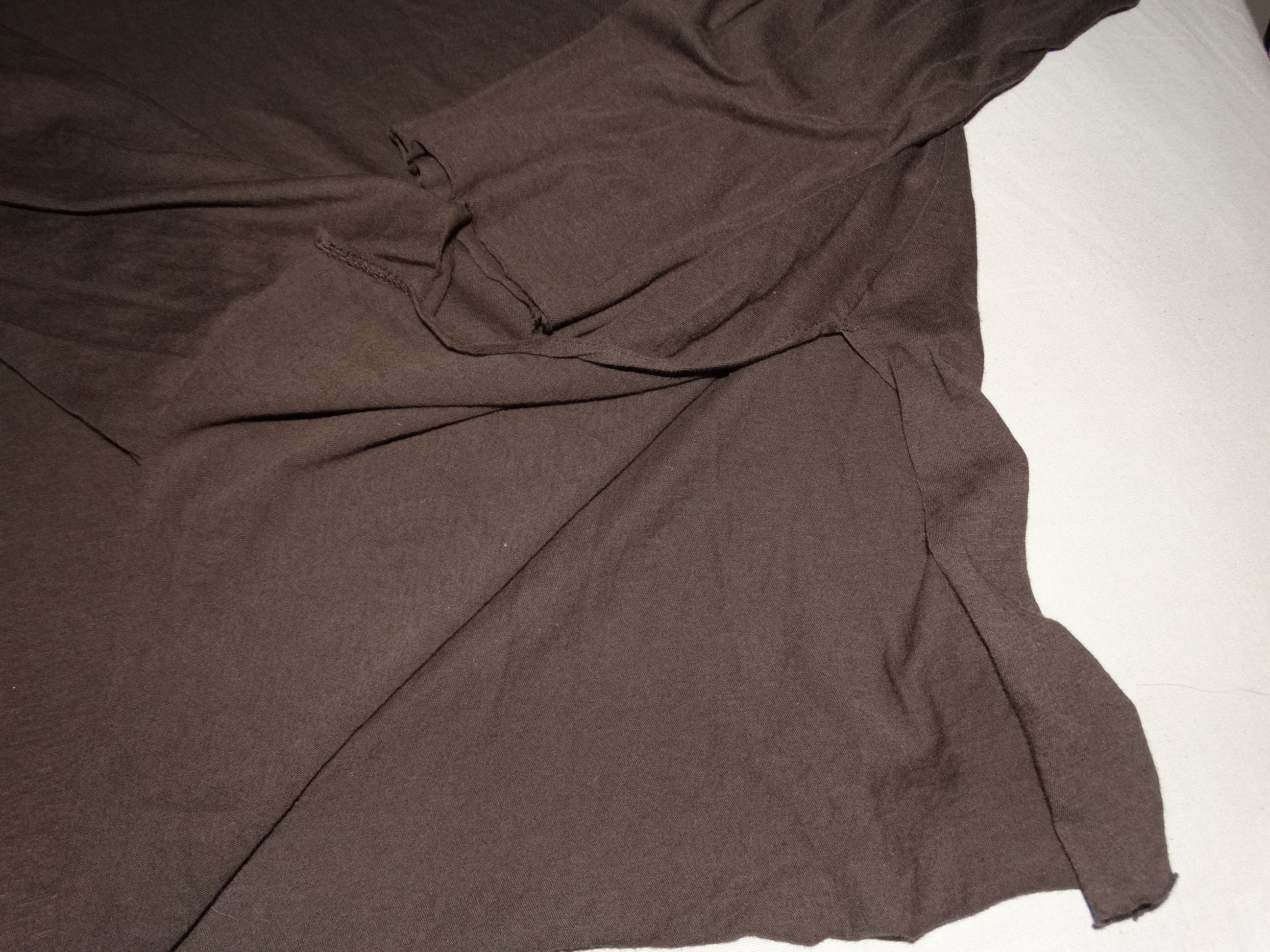 Gucci R32 Gucci brown v neck tee S women made in italy Size ONE SIZE - 3 Thumbnail