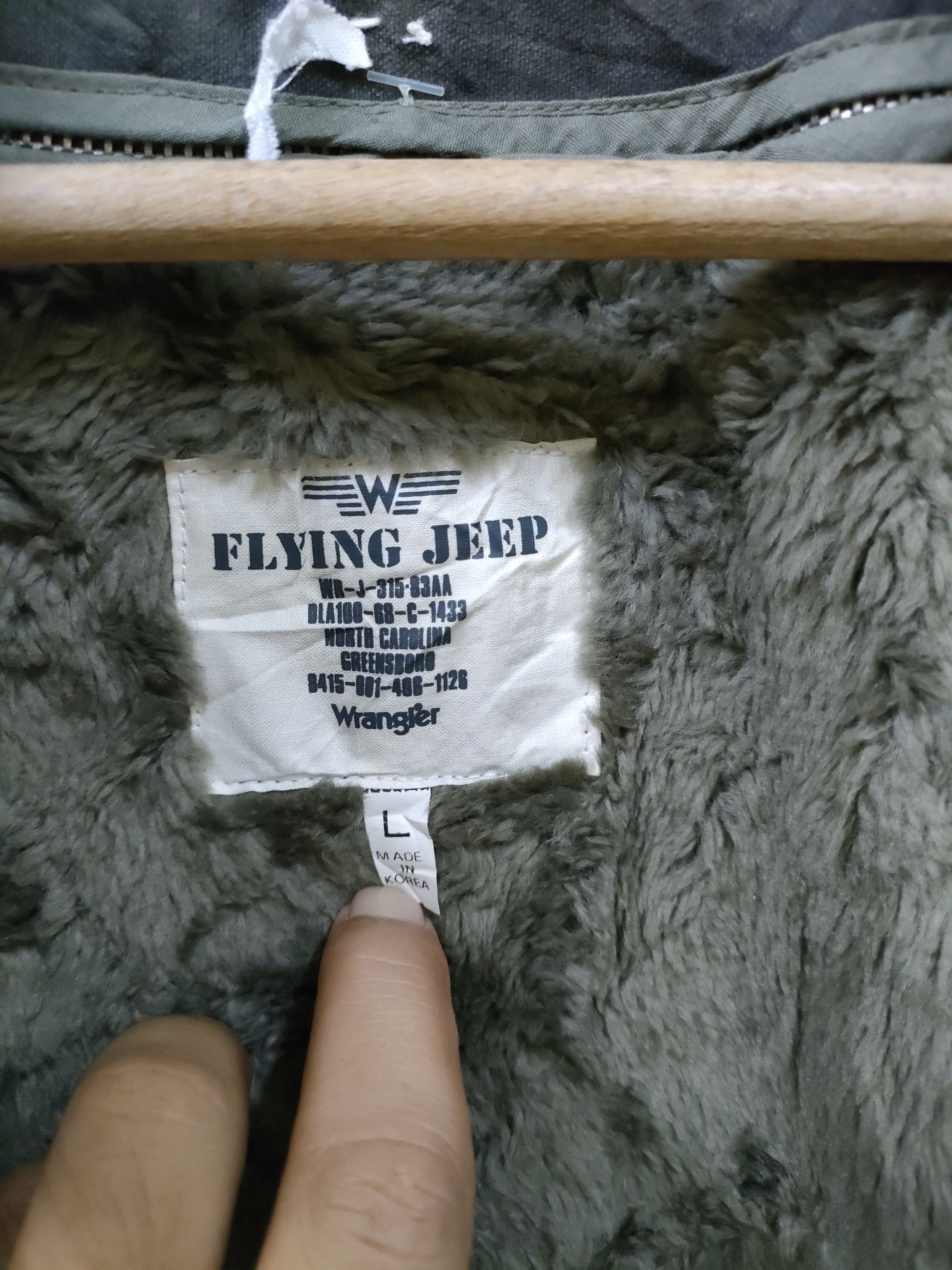 Vintage × Wrangler Vintage Flying Jeep Utility Jacket Size US L / EU 52-54 / 3 - 5 Thumbnail