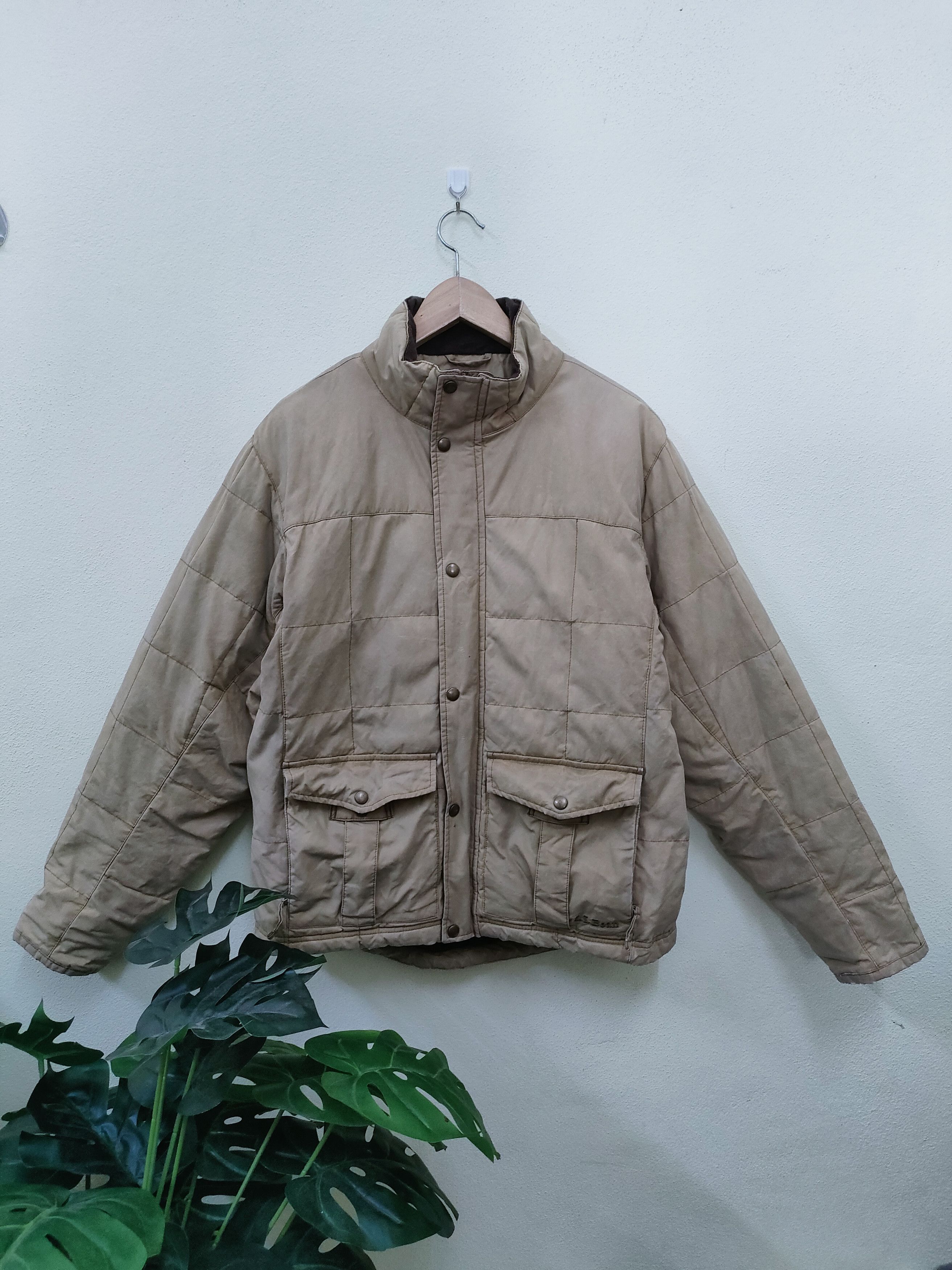 L.L. Bean L.L. Bean Distressed Down Jacket Size US S / EU 44-46 / 1 - 1 Thumbnail