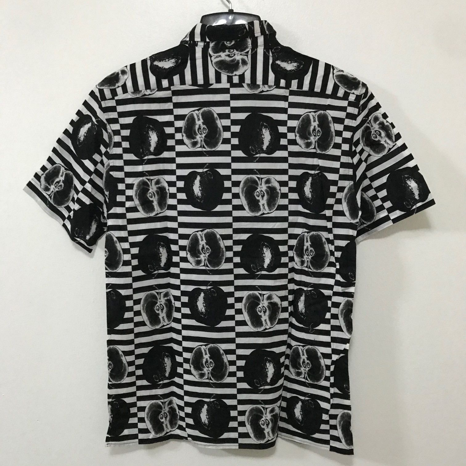 Marc Jacobs MARC JACOBS Apple Core Short Sleeve Shirt Size US M / EU 48-50 / 2 - 5 Thumbnail