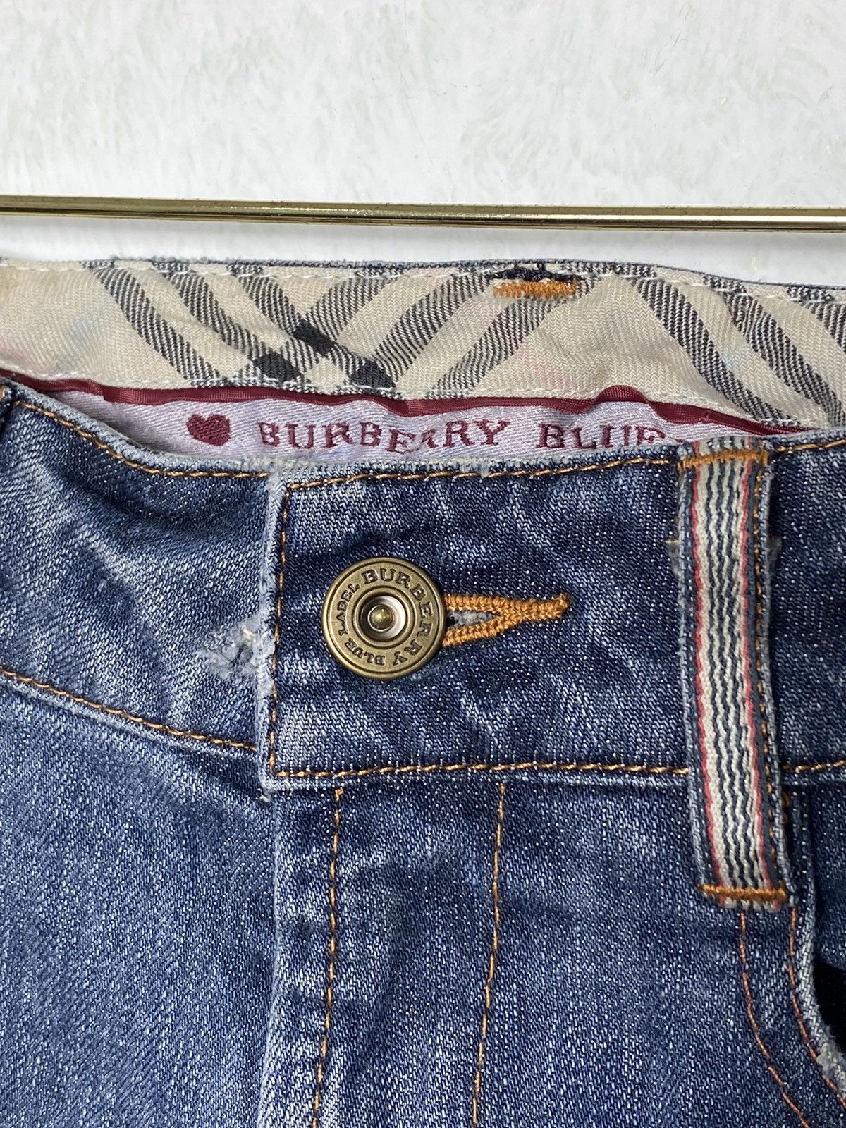 Burberry × Vintage Vintage Burberry Buckle Tactical Denim Size 28" / US 6 / IT 42 - 5 Thumbnail
