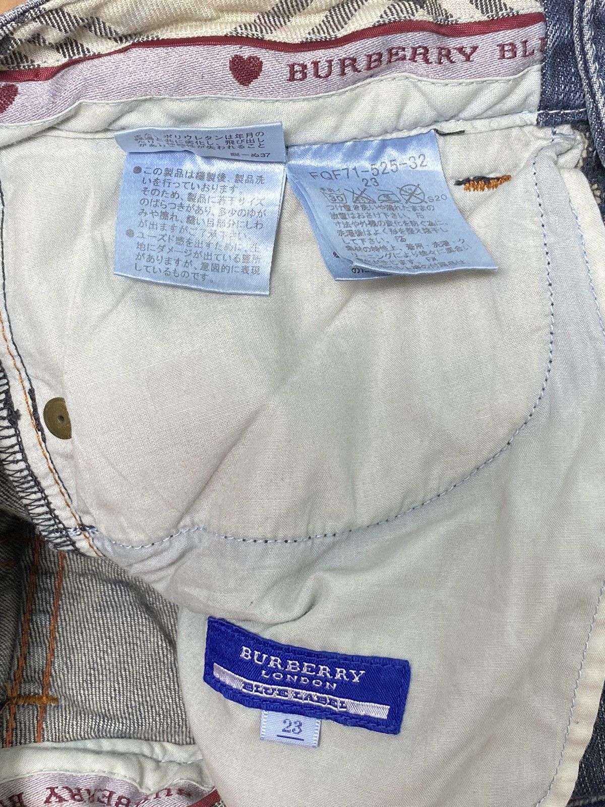 Burberry × Vintage Vintage Burberry Buckle Tactical Denim Size 28" / US 6 / IT 42 - 9 Thumbnail