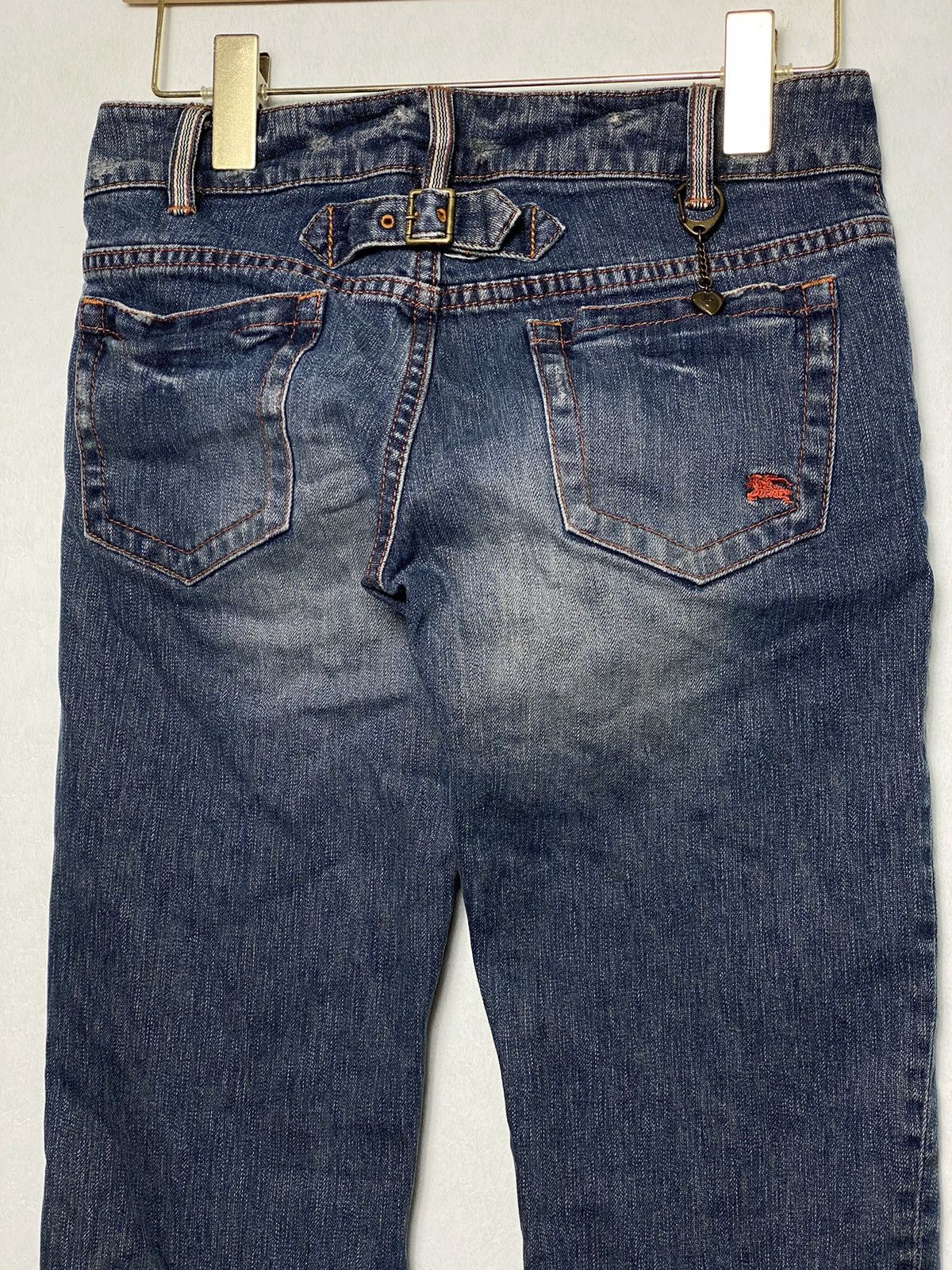 Burberry × Vintage Vintage Burberry Buckle Tactical Denim Size 28" / US 6 / IT 42 - 6 Thumbnail
