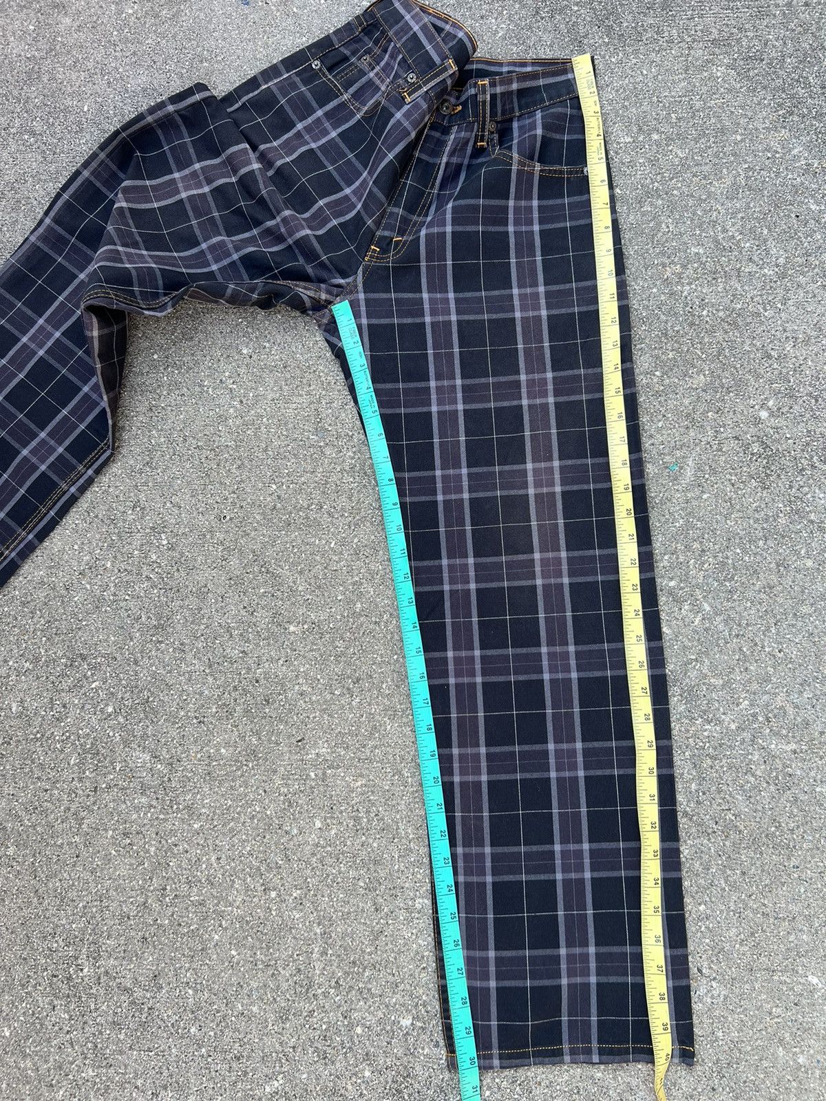 Levi's Vintage 2003 Levi’s 503 Made in Japan Checkered Pant Size US 30 / EU 46 - 4 Thumbnail